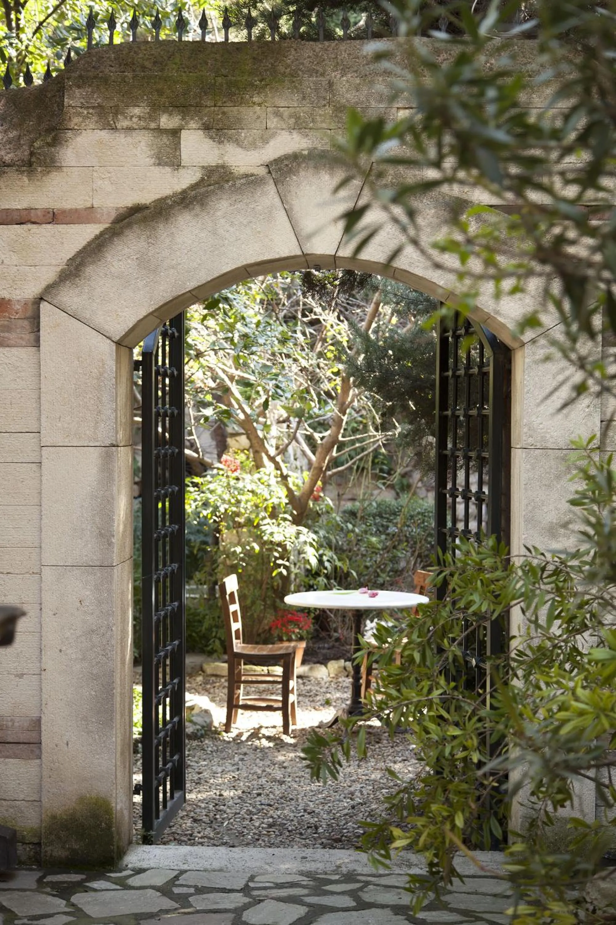 Spring in Hotel Empress Zoe