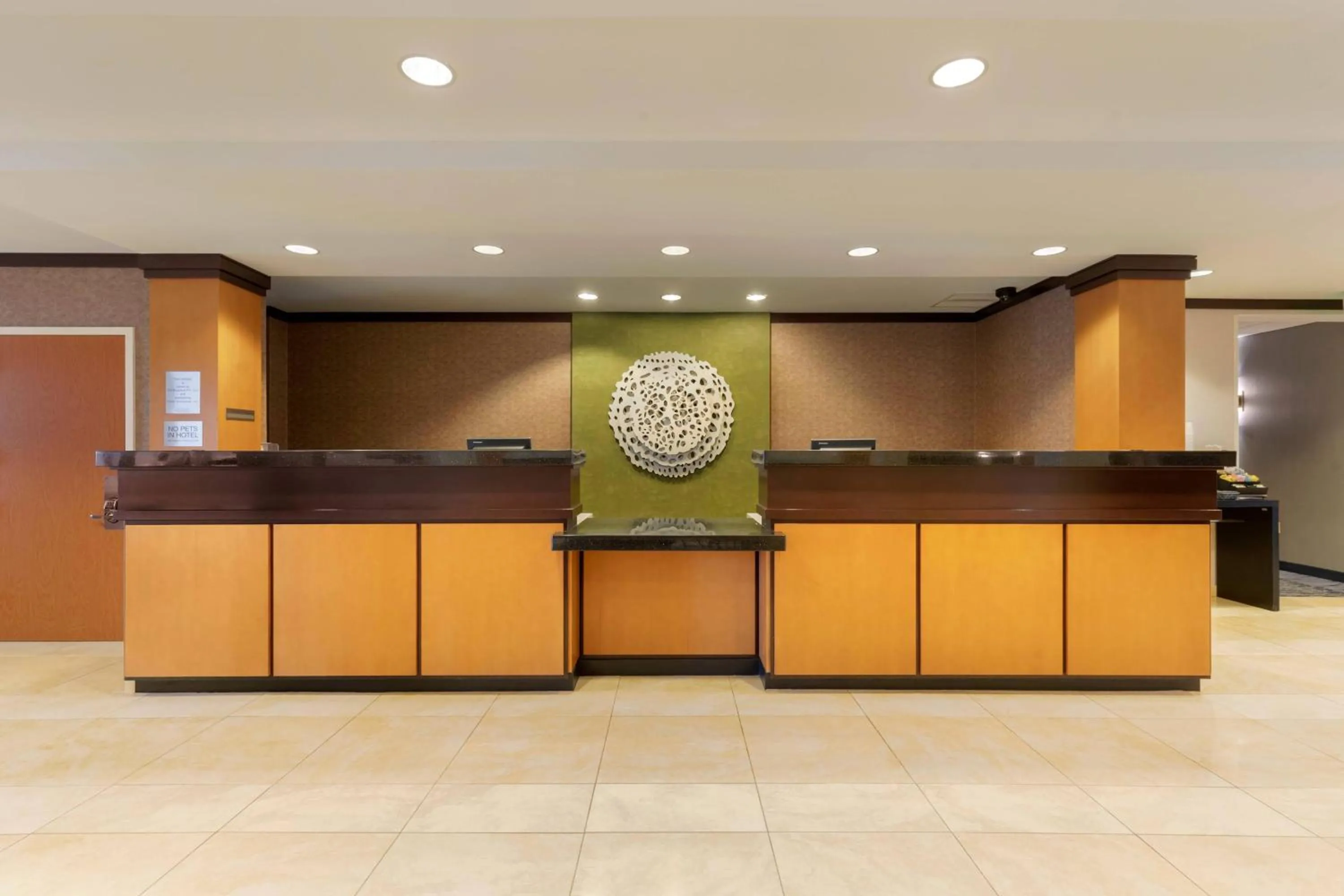 Lobby or reception in Fairfield Inn & Suites by Marriott Rockford