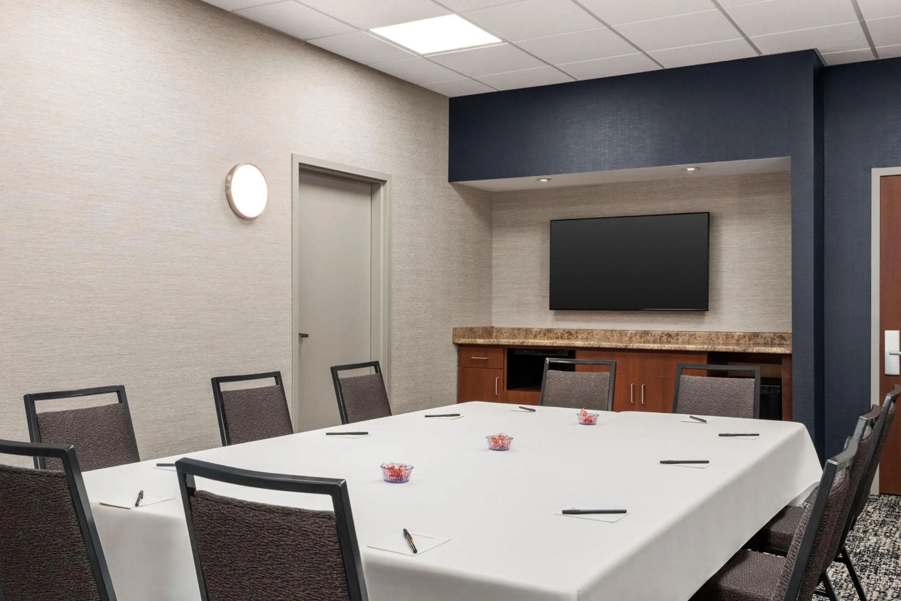 Meeting/conference room in Courtyard by Marriott Columbia