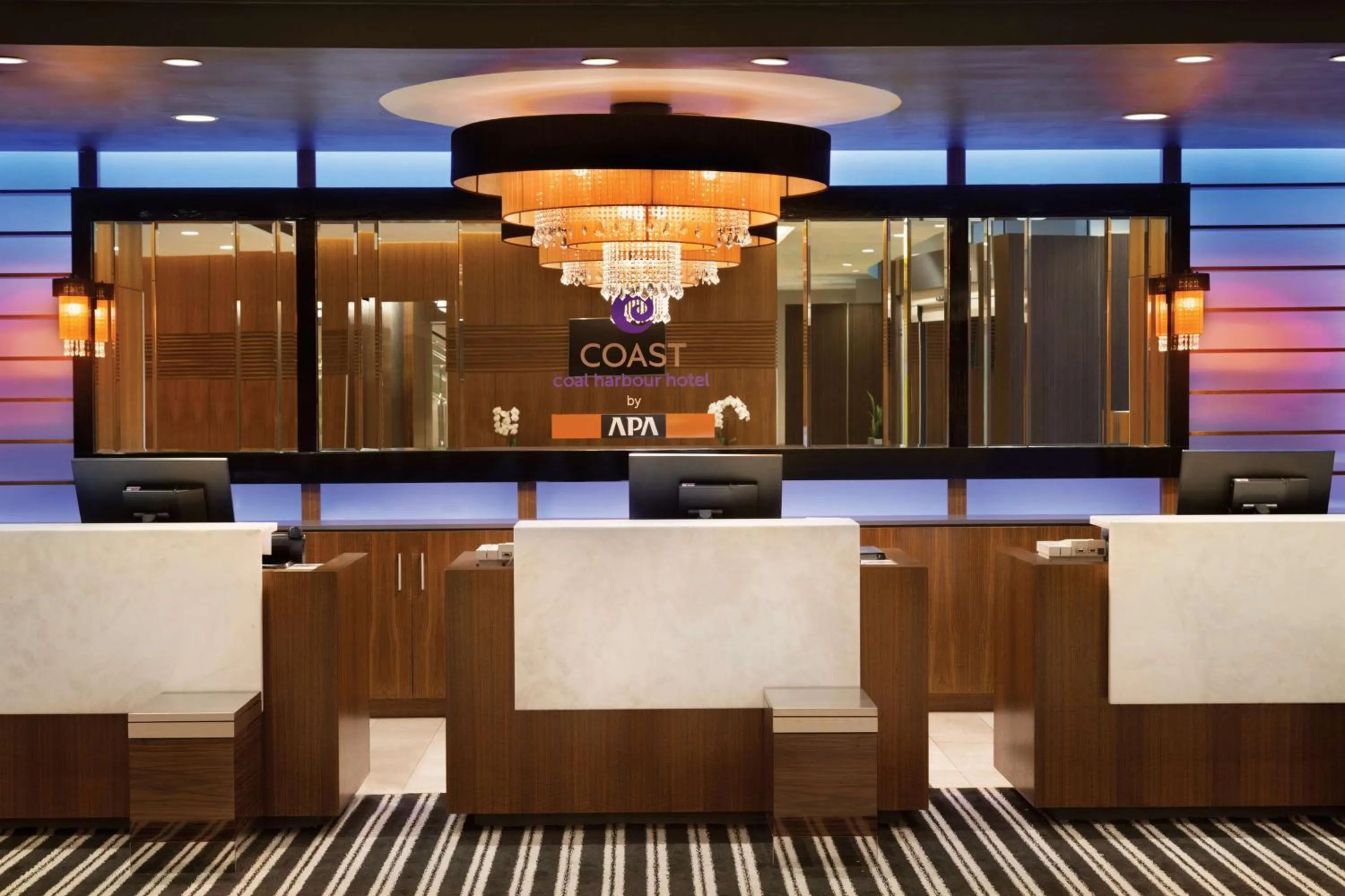 Lobby or reception in Coast Coal Harbour Vancouver Hotel by APA