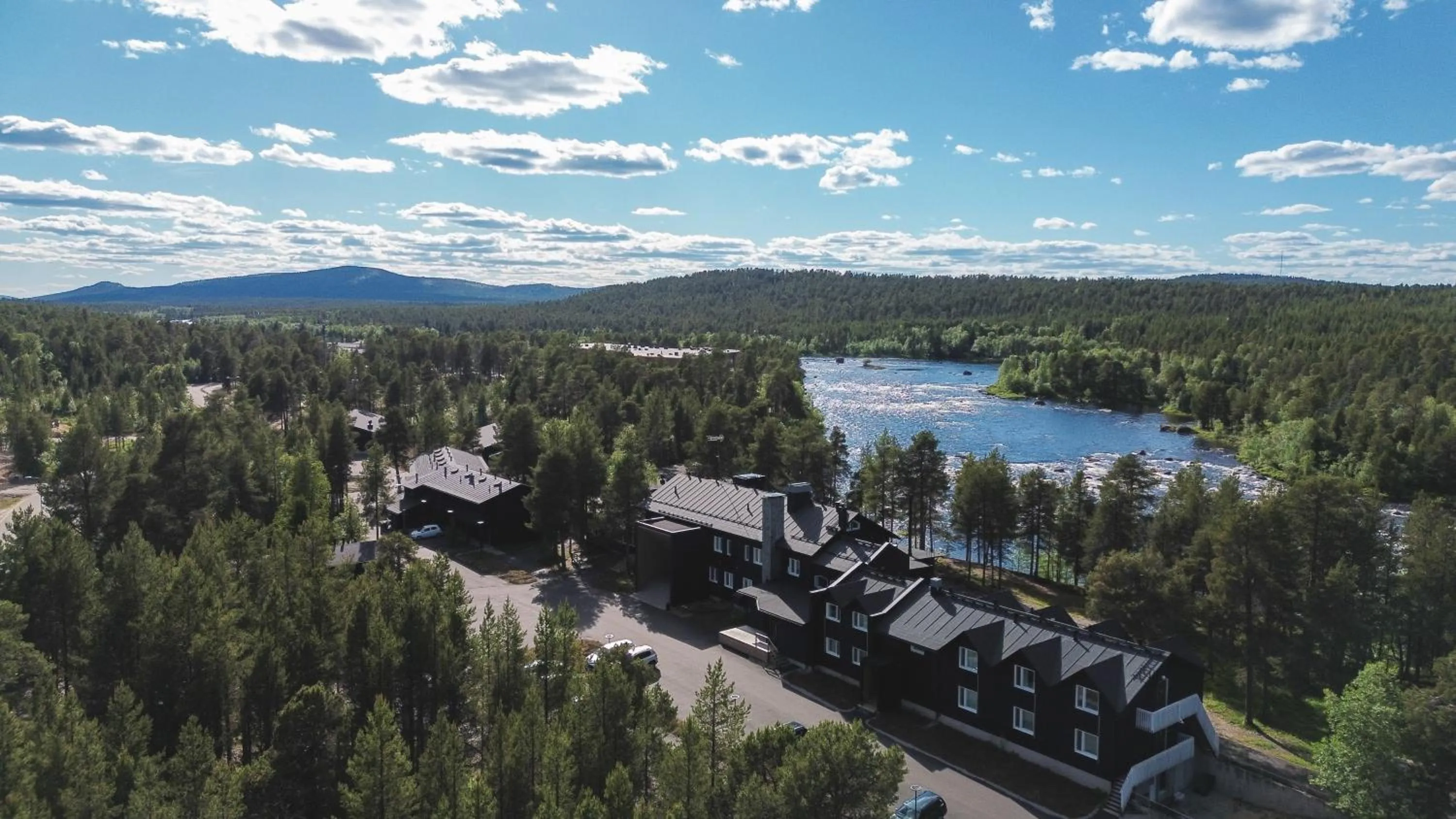 Property building in Wilderness Hotel Juutua