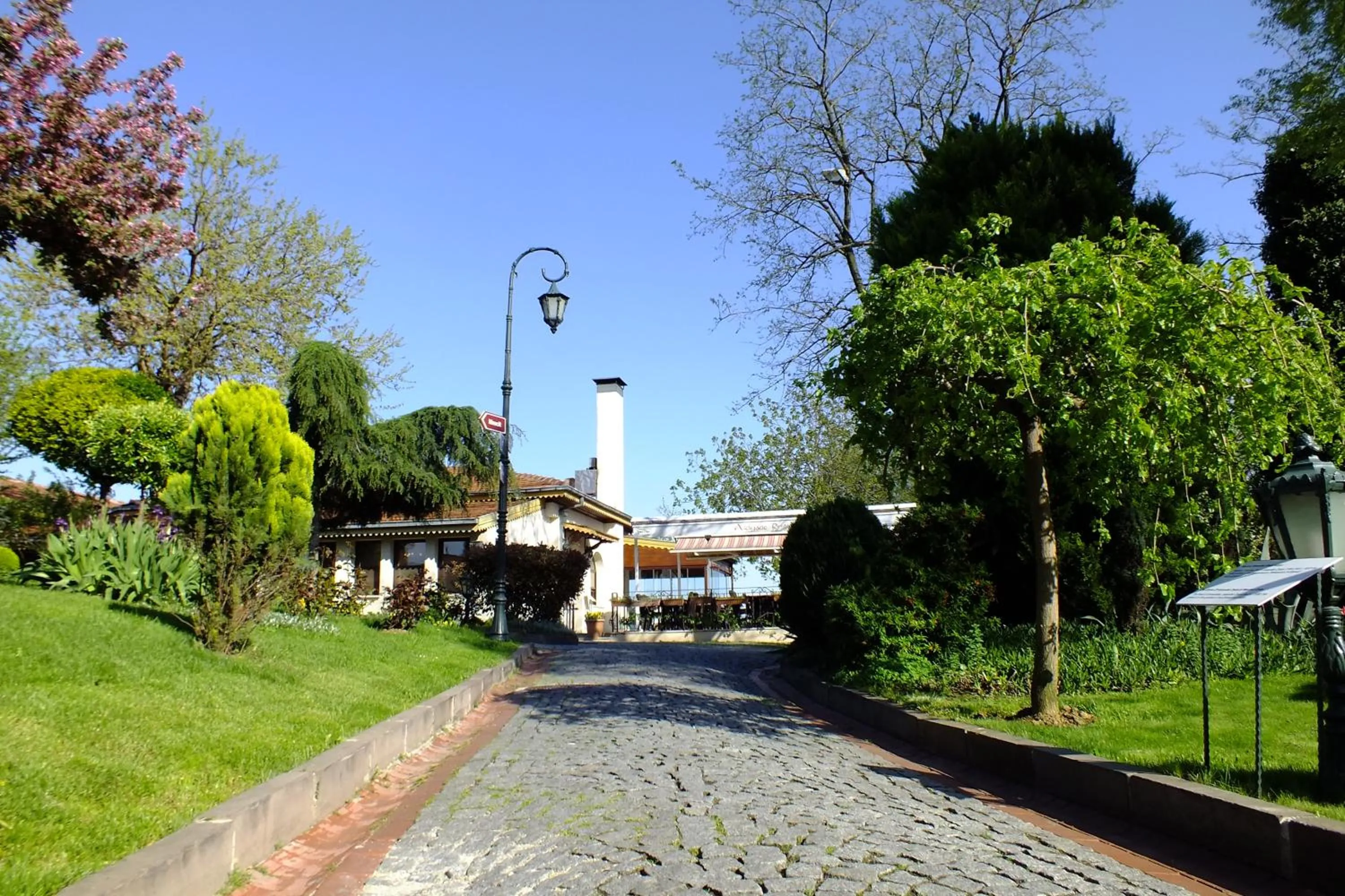 Property building in Turquhouse Hotel