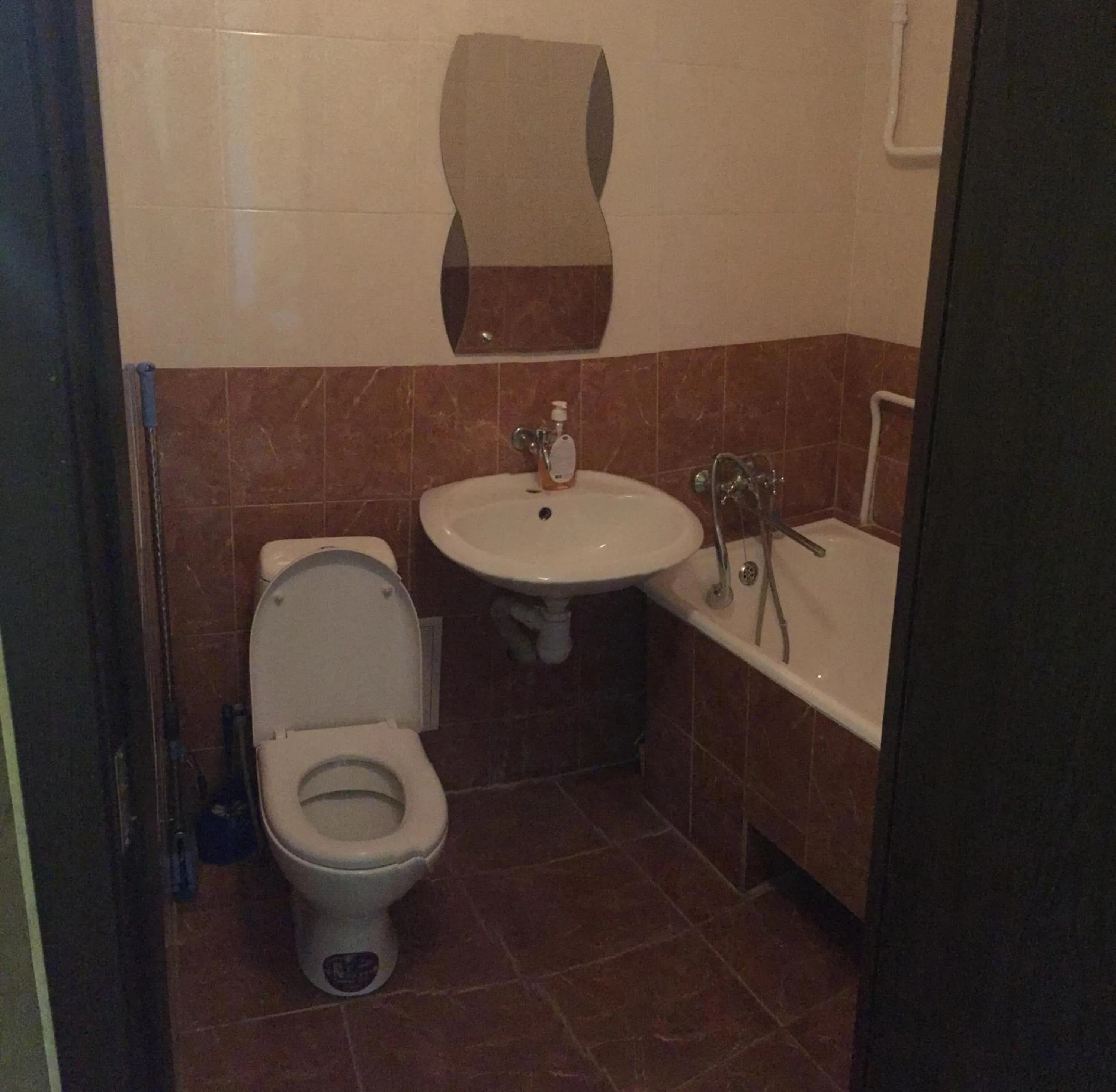 Apartment on Hrushevskoho 28