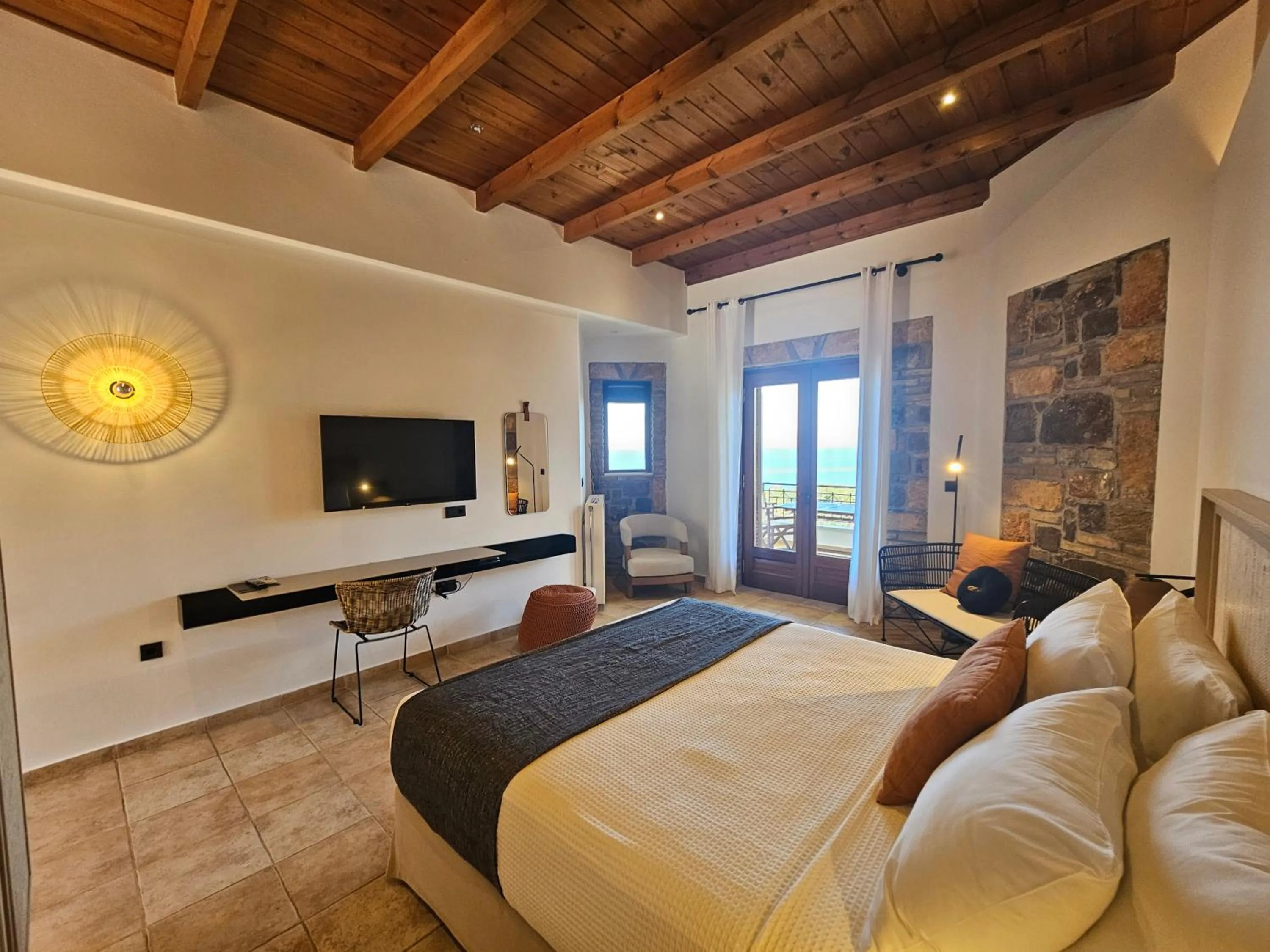 Bed in Yialasi Hotel