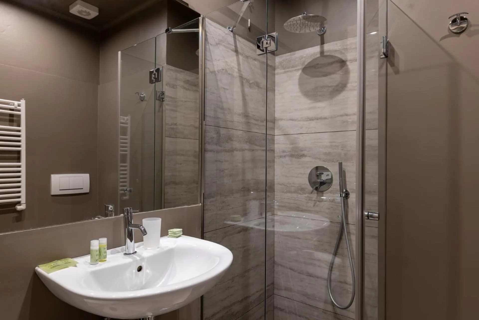 Bathroom in Residence Oliveto