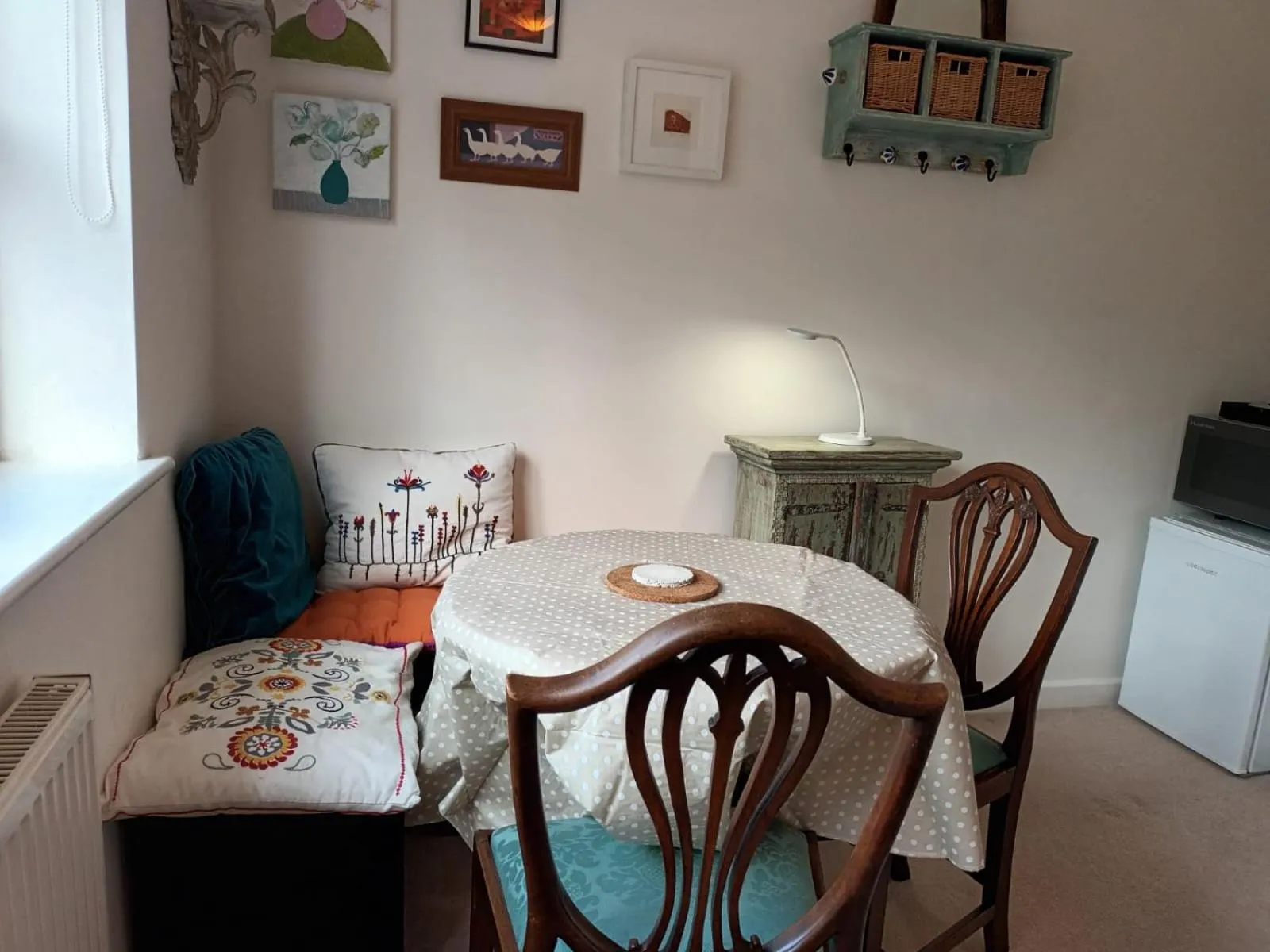 Dining area in Chez Jo