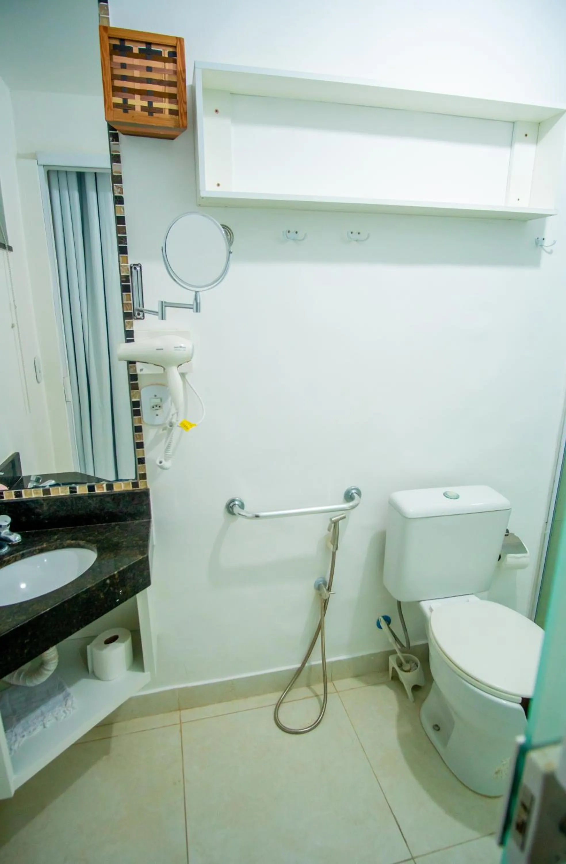 Shower in Pousada do Bispo