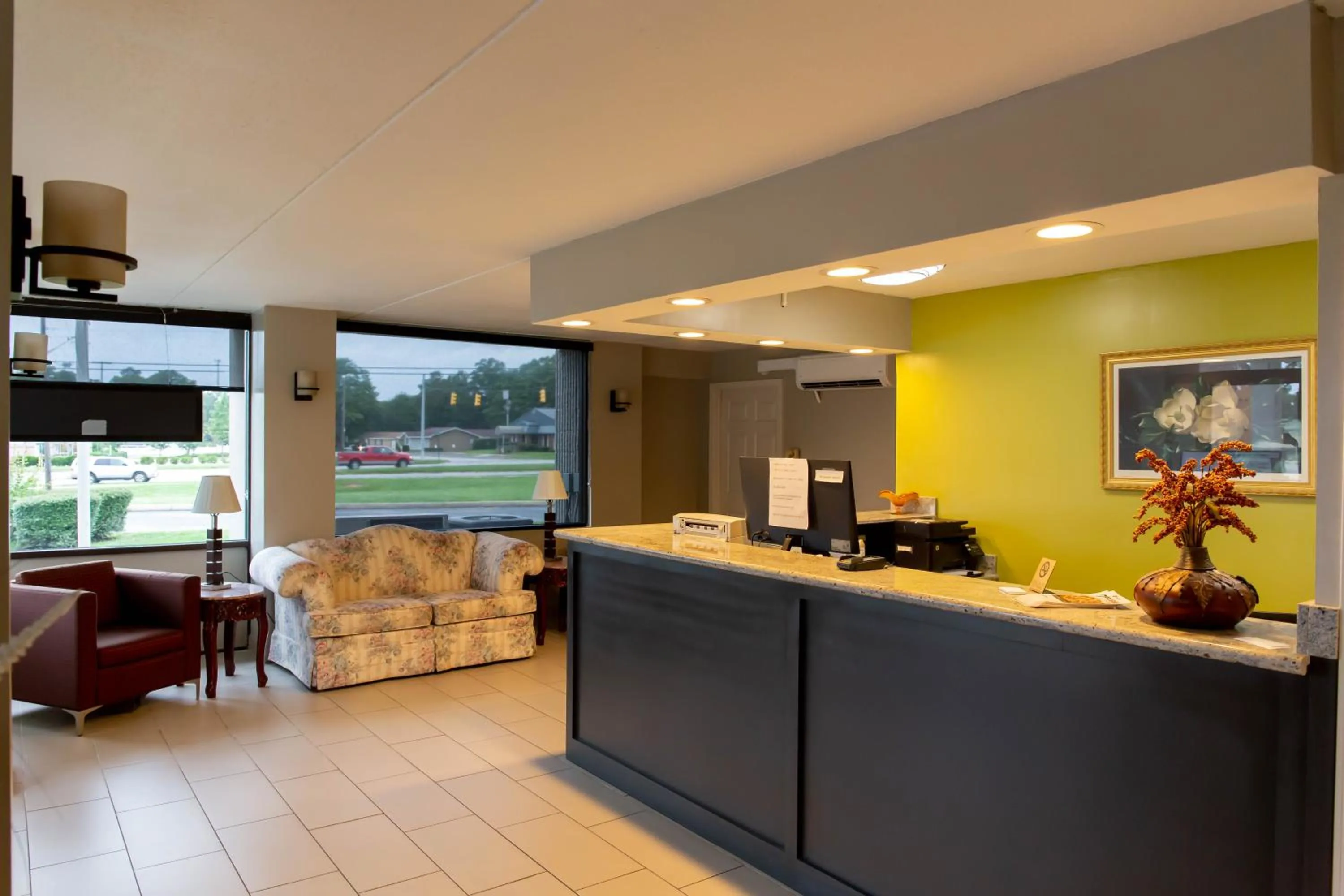 Lobby or reception in Regency Inn