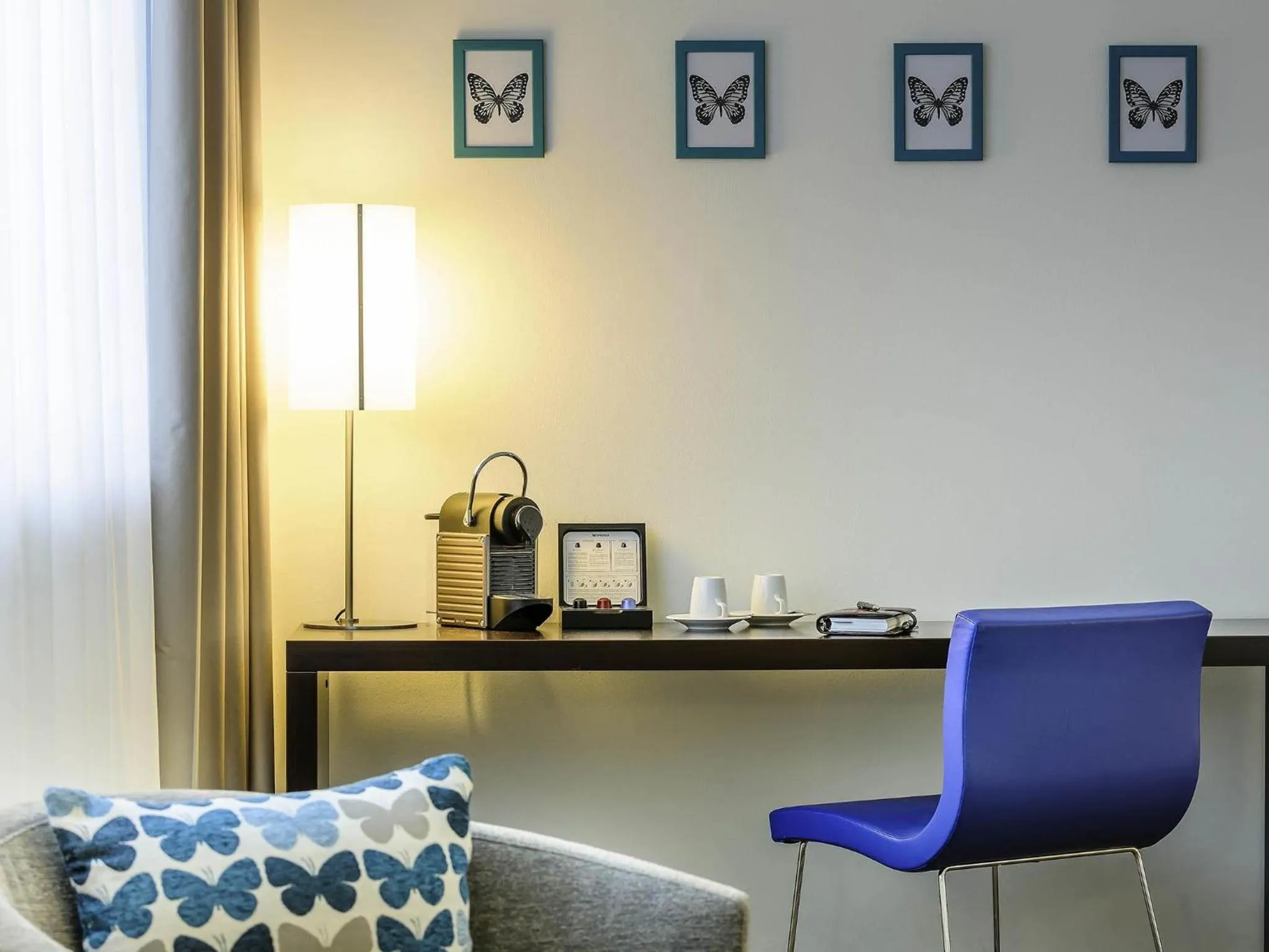 Bedroom in Novotel München Airport