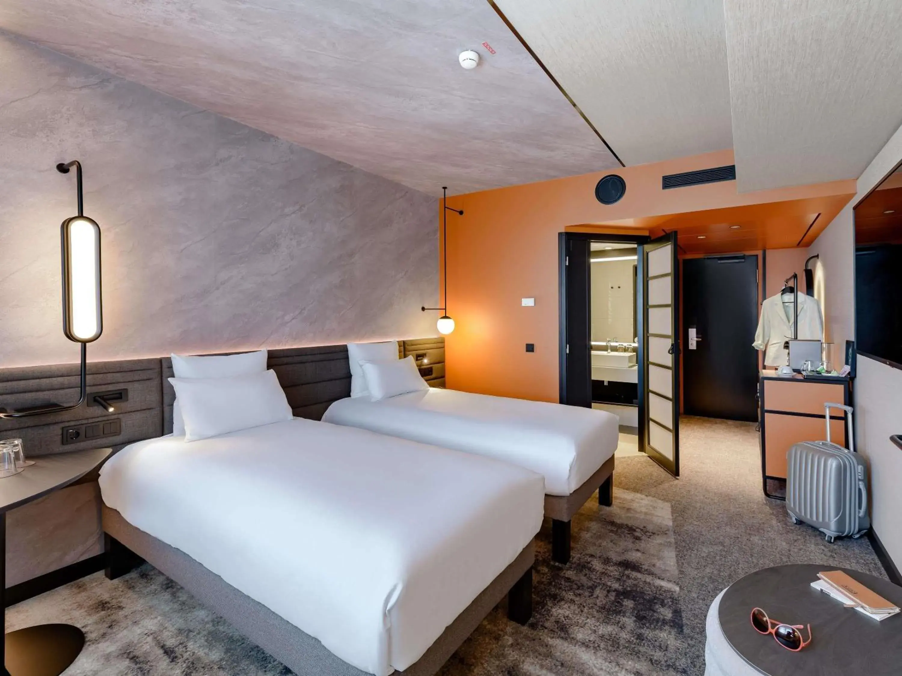 Bedroom, Bed in Novotel München Airport Bedroom, Bed in Novotel München Airport