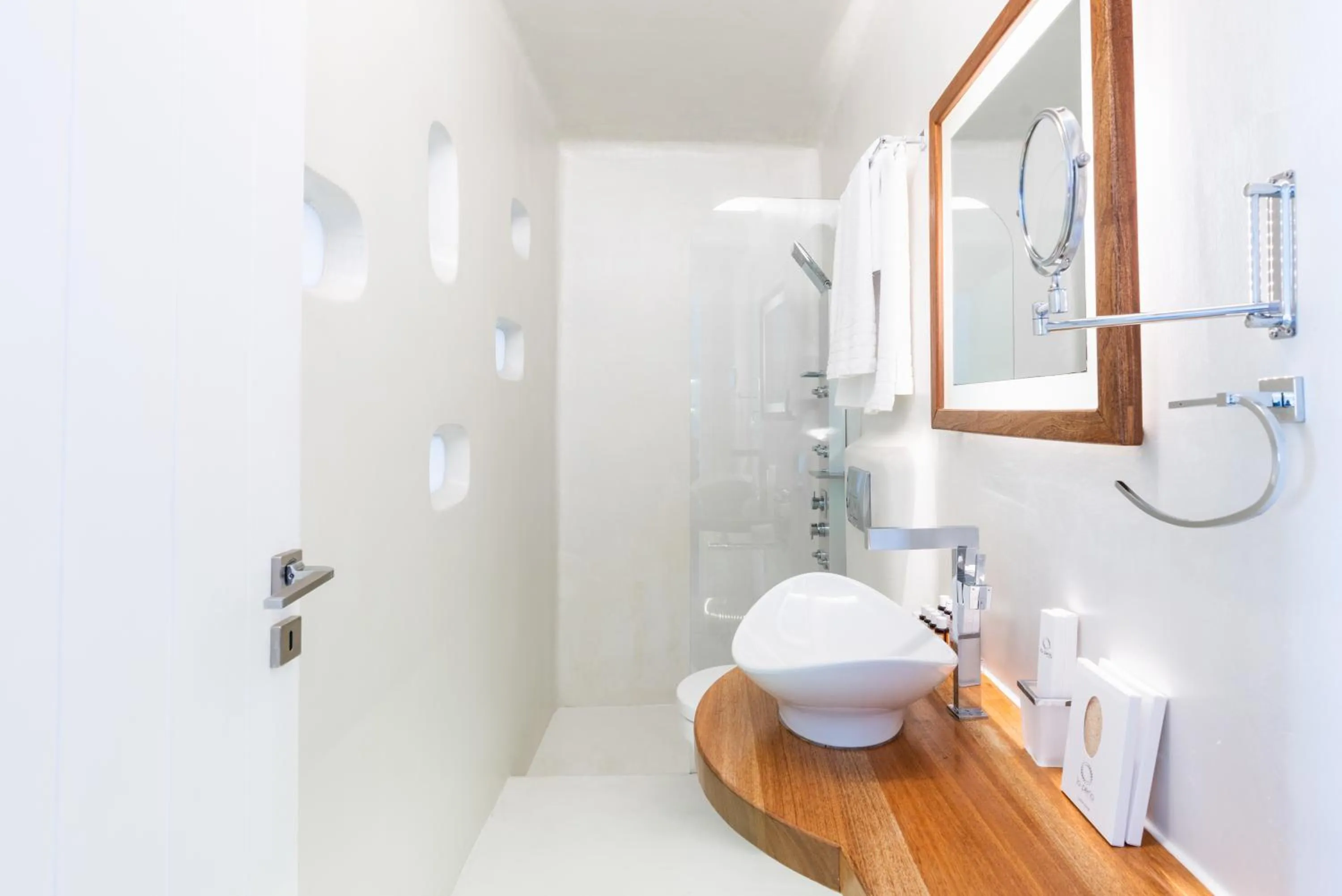 Bathroom in La Perla Villas and Suites - Adults Only