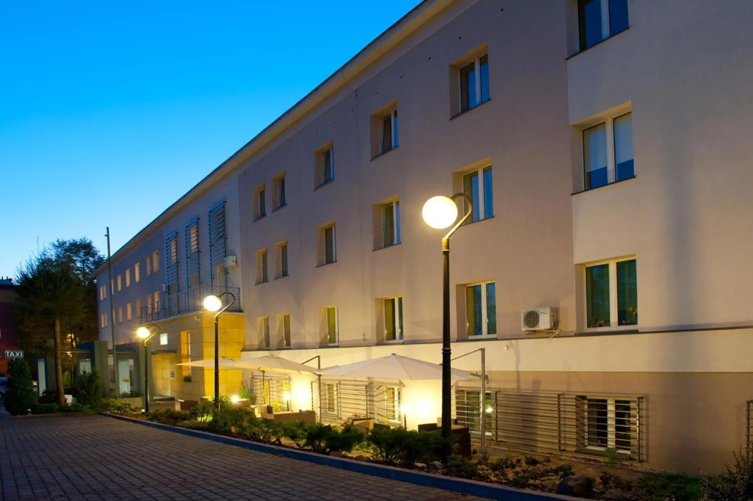 Property building in Brojan