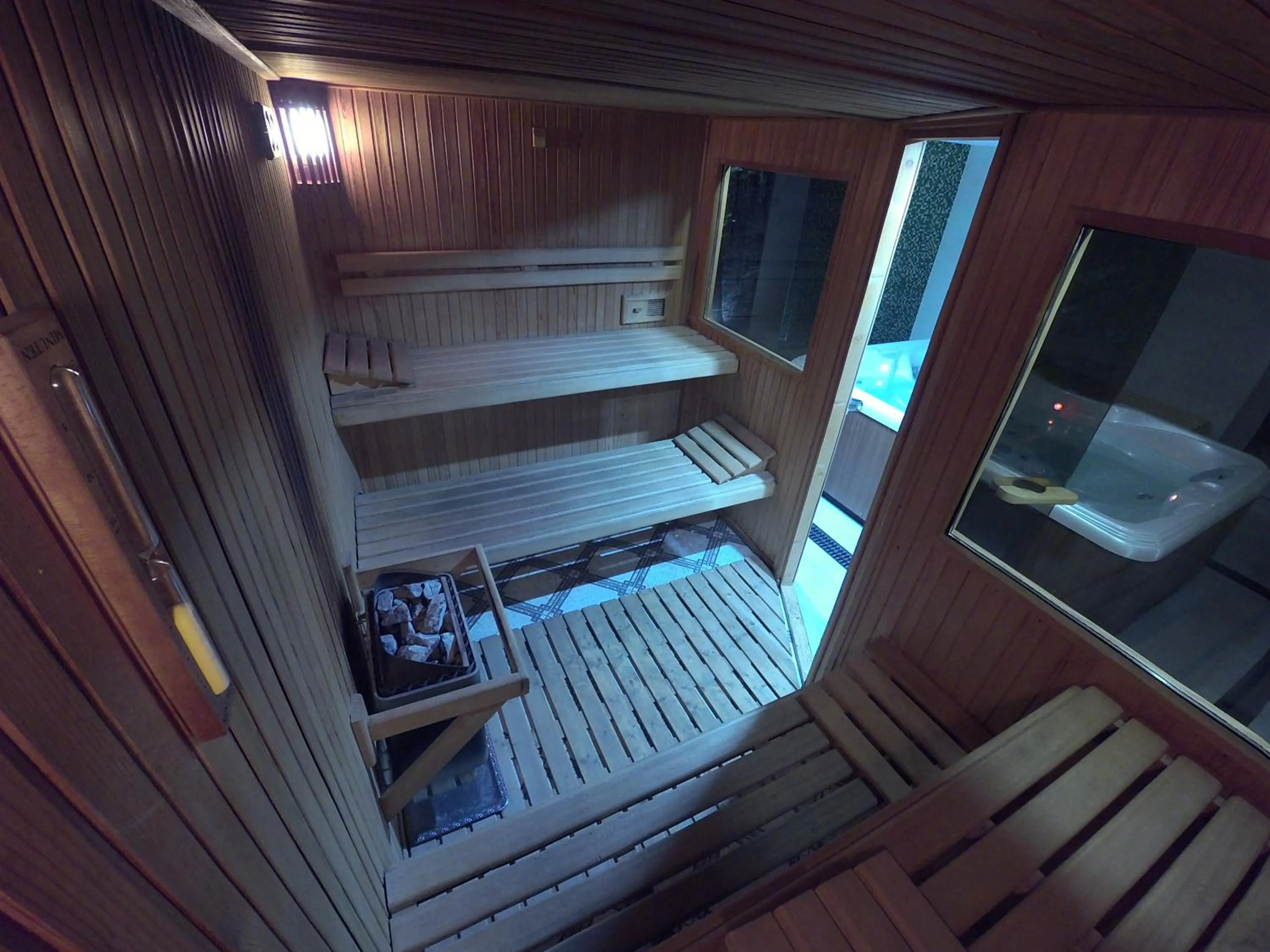 Activities, Bed in Brojan