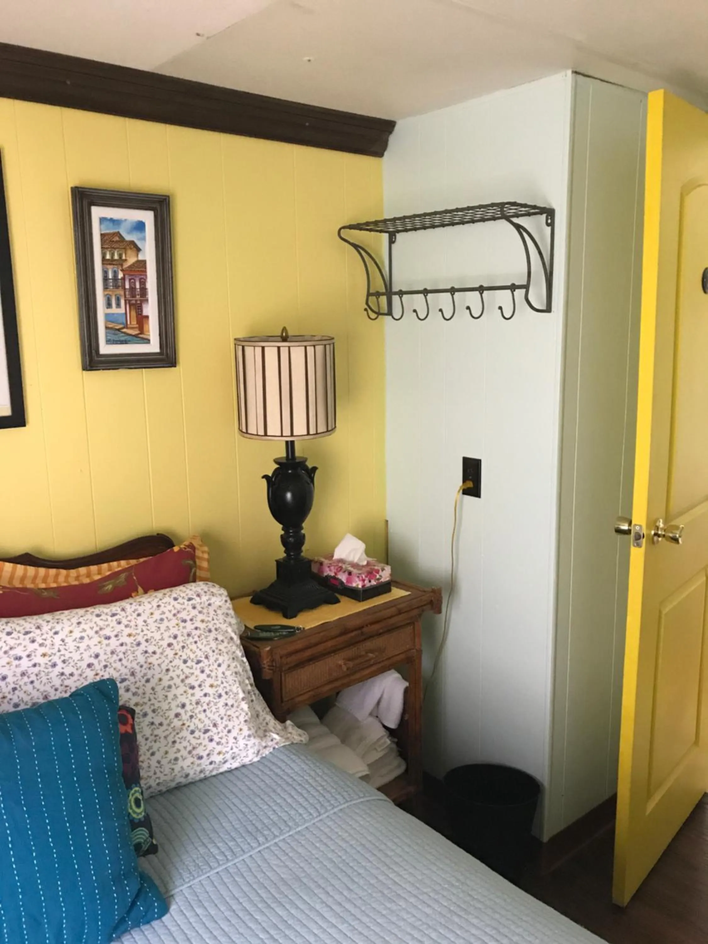 Standard Double Room in Klutina Kate's B&B