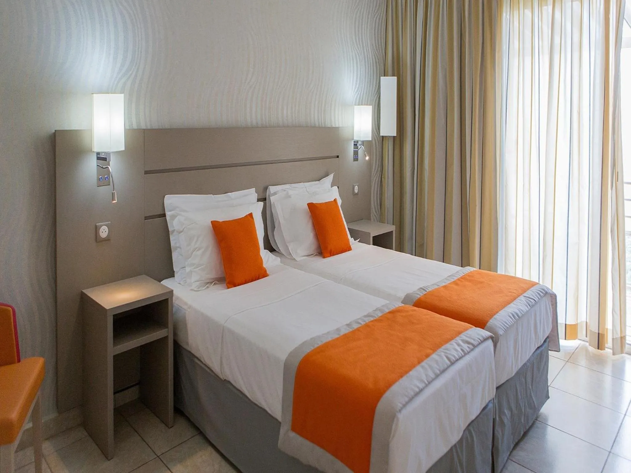 Bed in Best Western Plus San Damianu