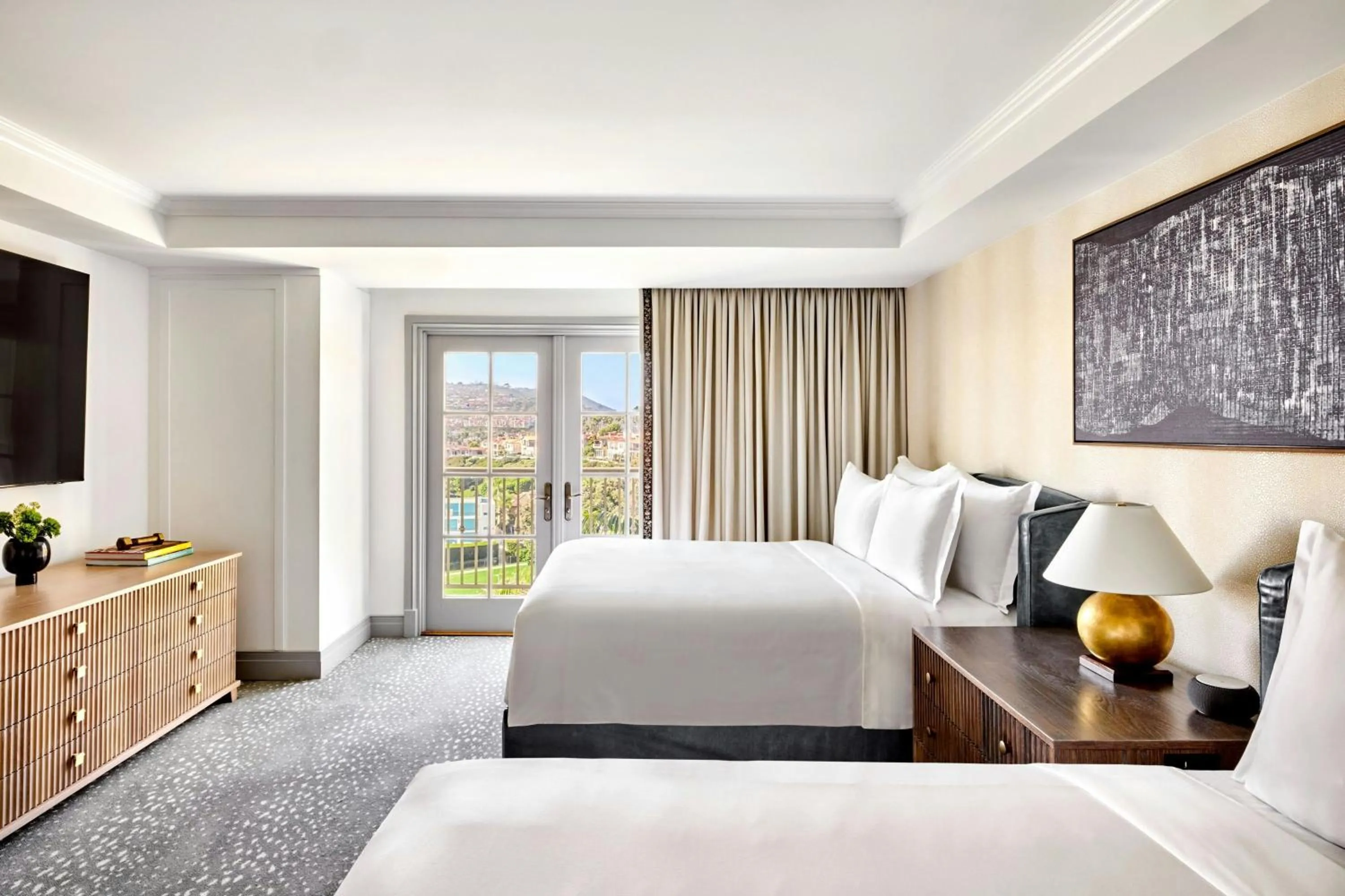 Photo of the whole room, Bed in The Ritz-Carlton, Laguna Niguel