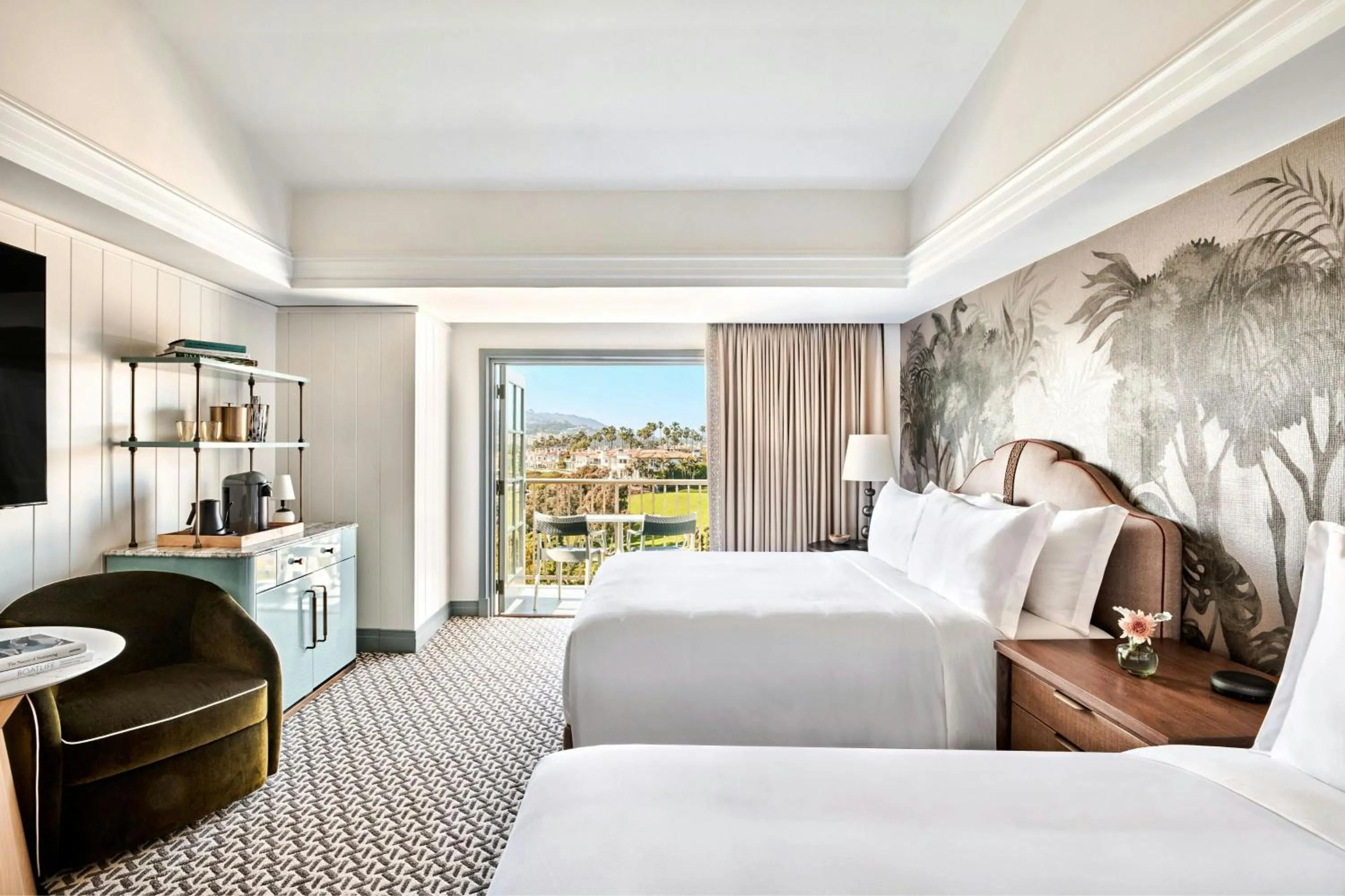 Photo of the whole room, Bed in The Ritz-Carlton, Laguna Niguel