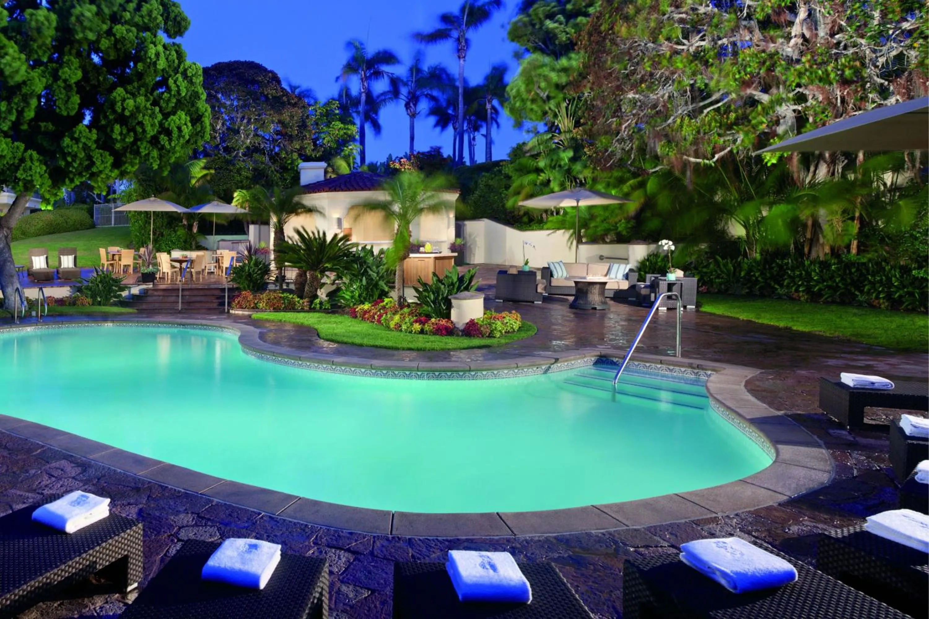 Swimming pool in The Ritz-Carlton, Laguna Niguel