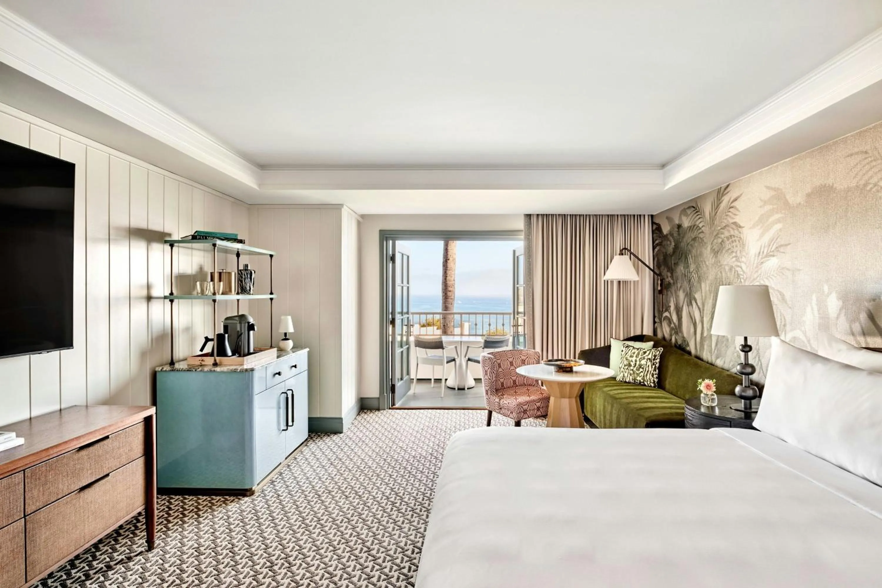 Photo of the whole room, Bed in The Ritz-Carlton, Laguna Niguel