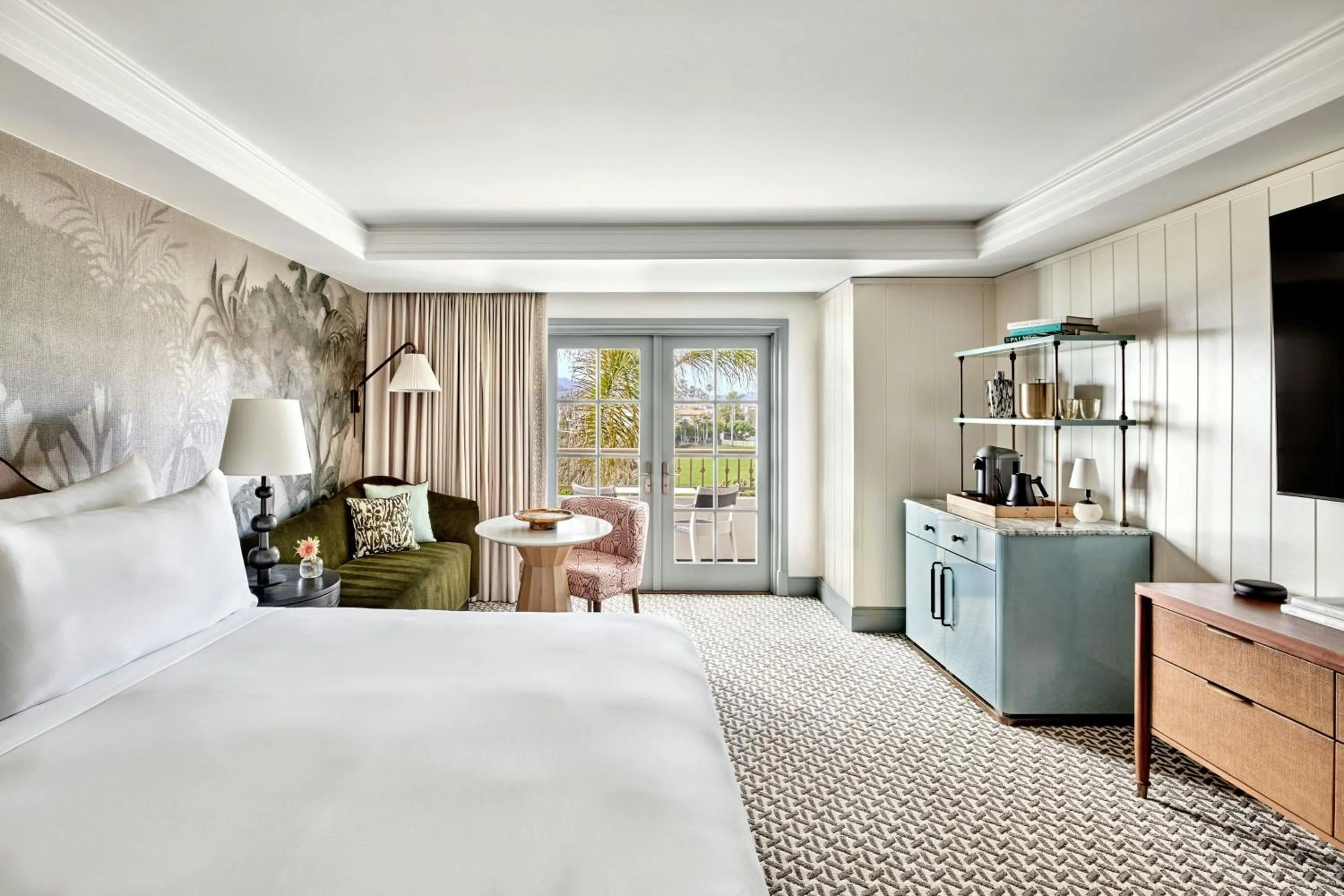 Photo of the whole room, Bed in The Ritz-Carlton, Laguna Niguel