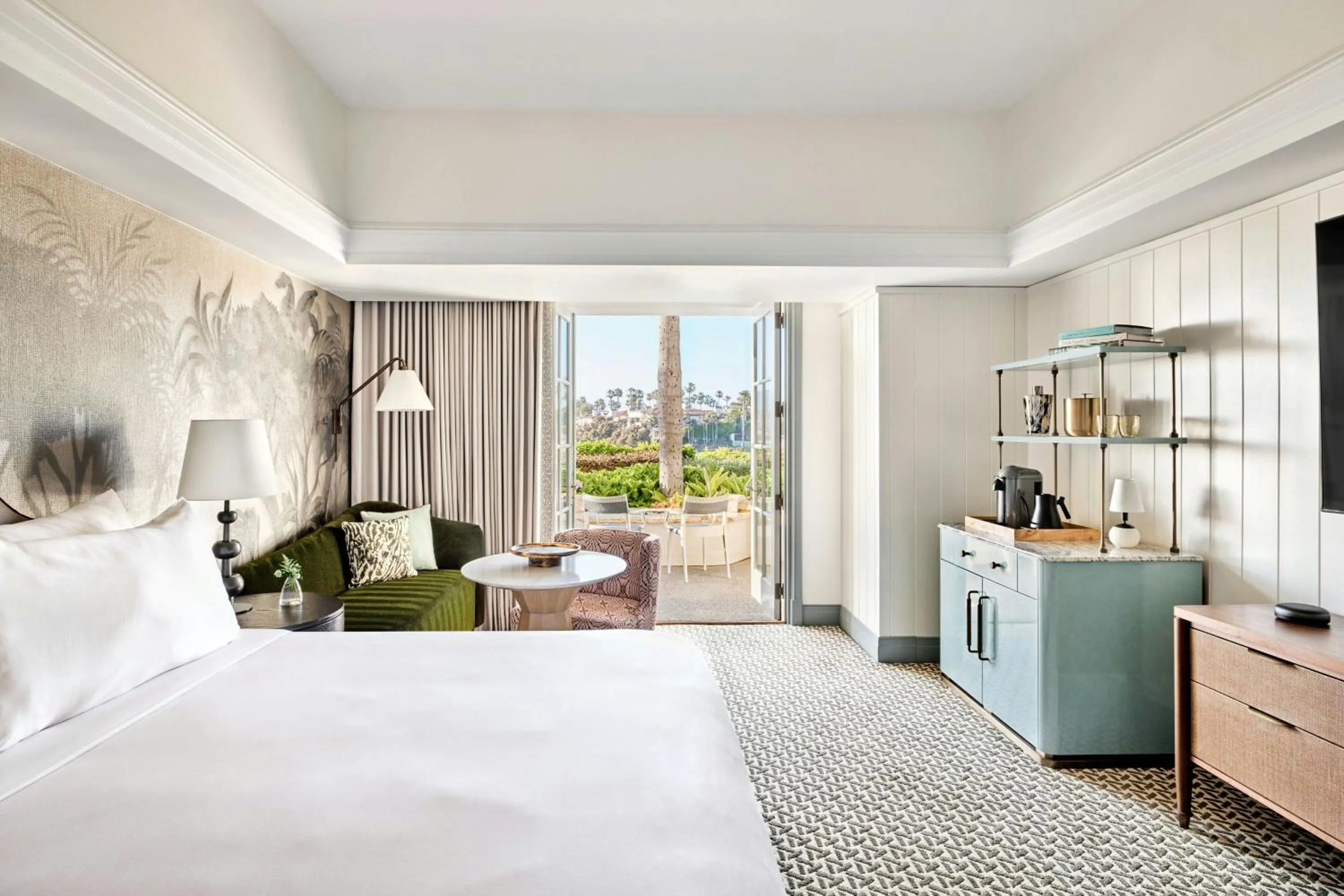 Photo of the whole room, Bed in The Ritz-Carlton, Laguna Niguel