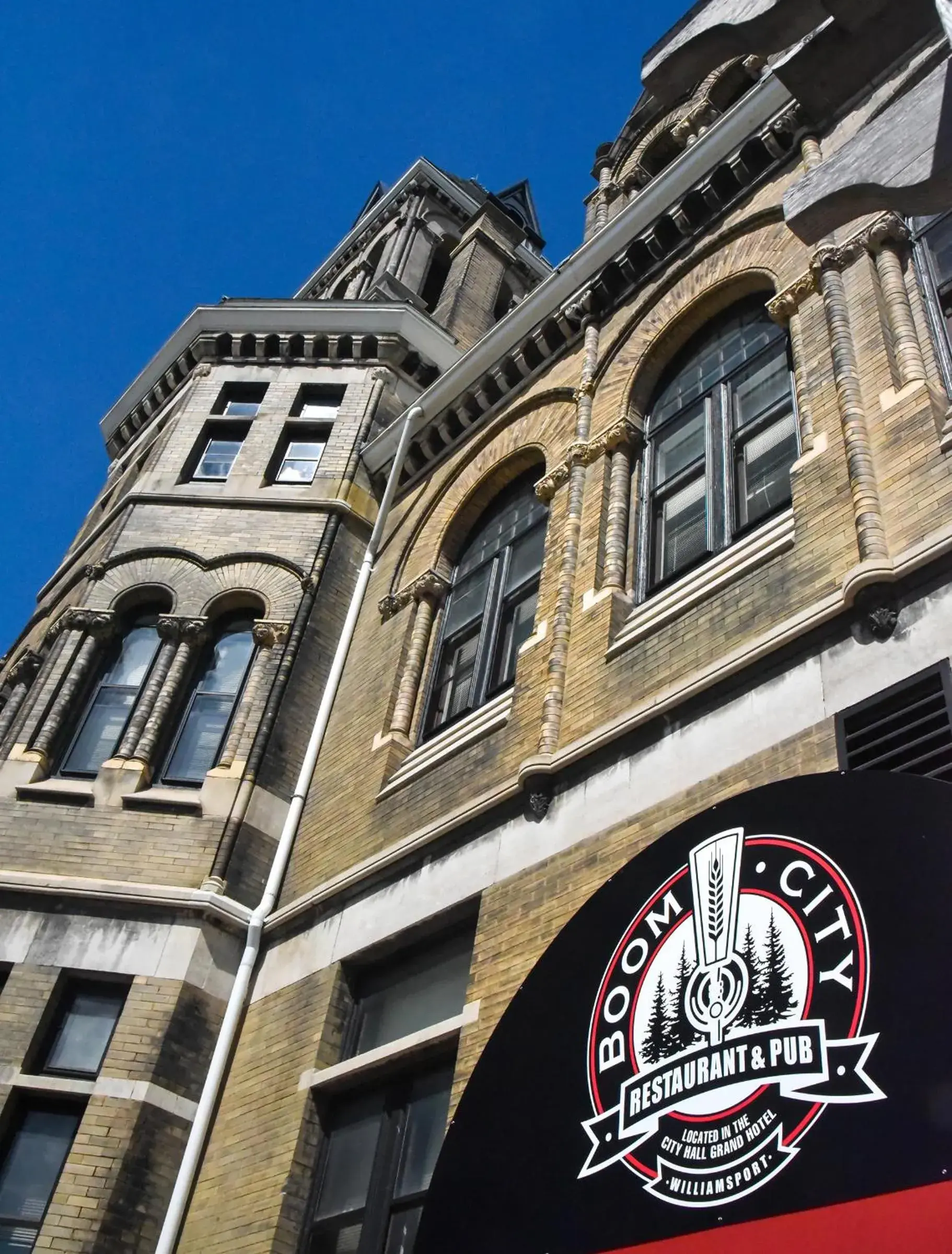 Restaurant/places to eat in City Hall Grand Hotel Restaurant/places to eat in City Hall Grand Hotel