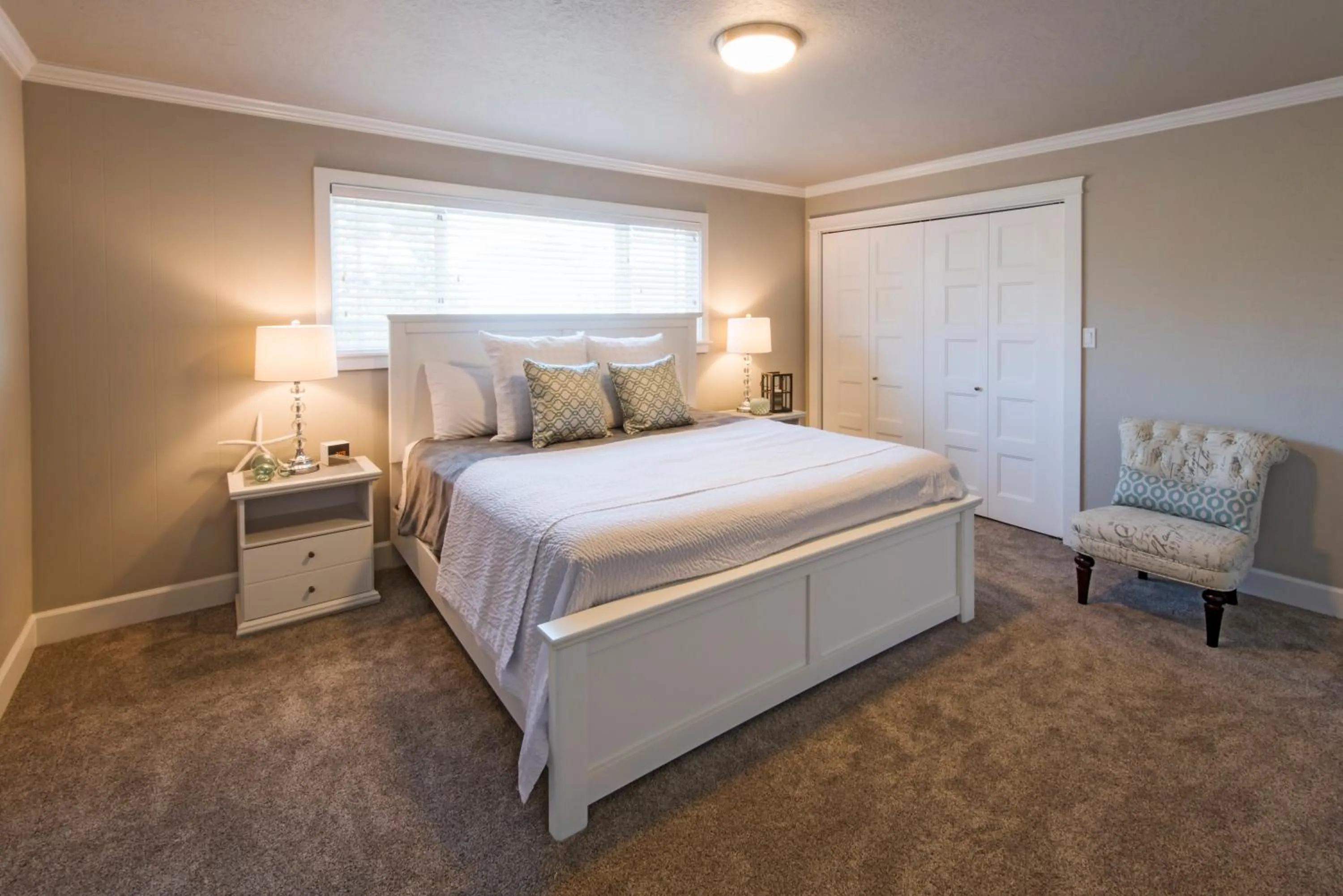 Bed in Beach Drive Suites