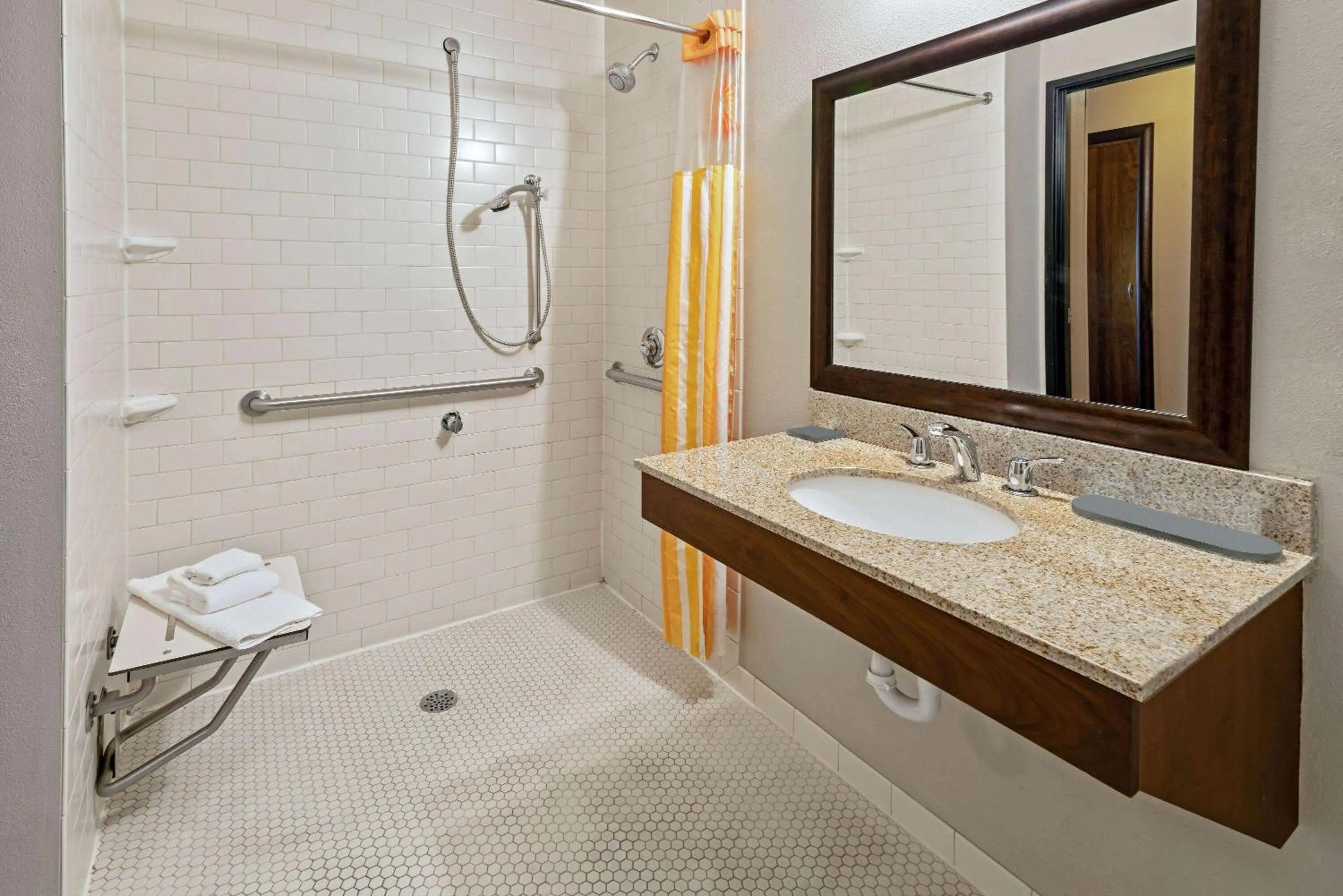 Shower in La Quinta by Wyndham Butte