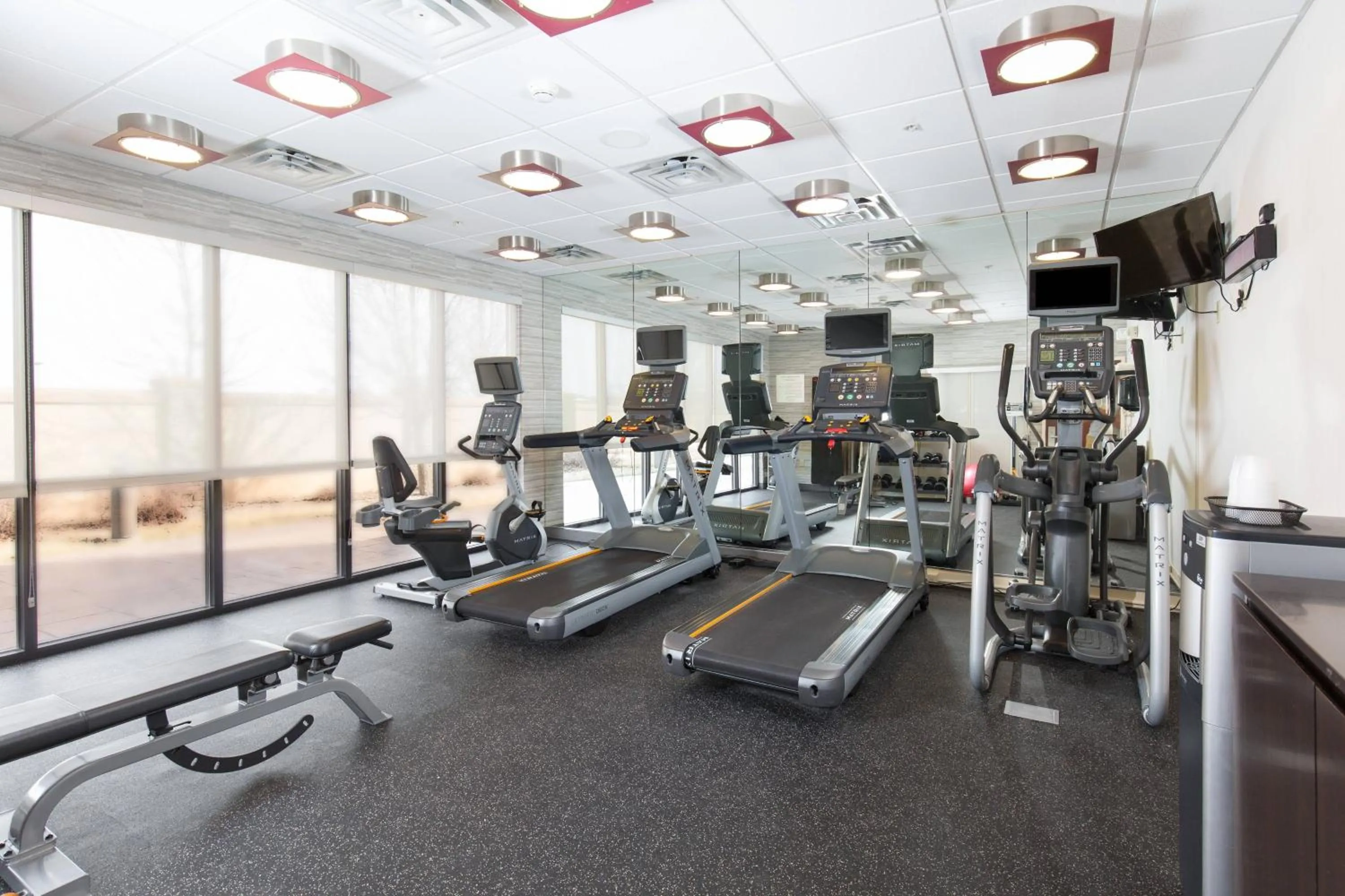 Fitness centre/facilities in Courtyard Des Moines West-Jordan Creek