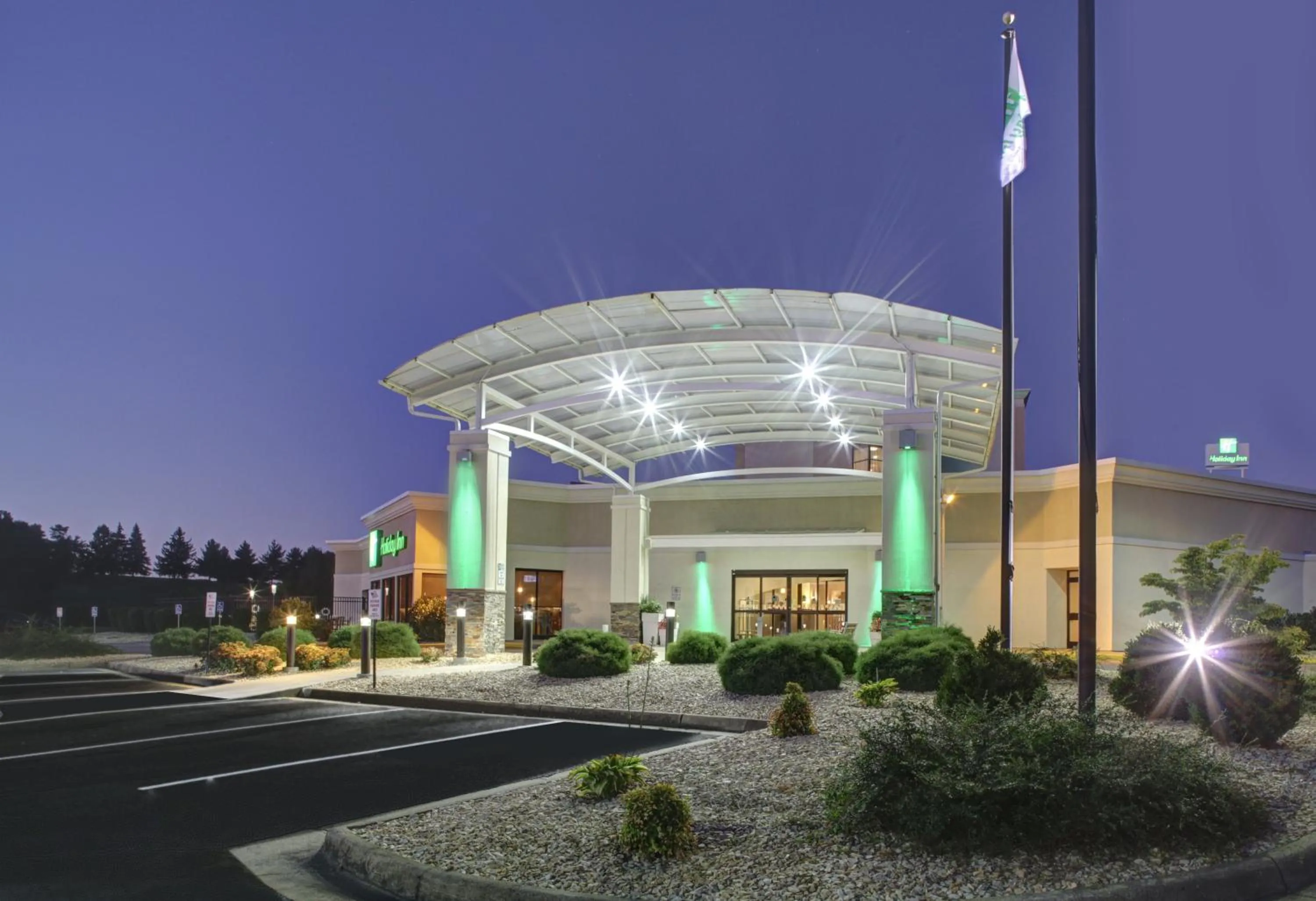 Property building in Holiday Inn Staunton Conference Center by IHG