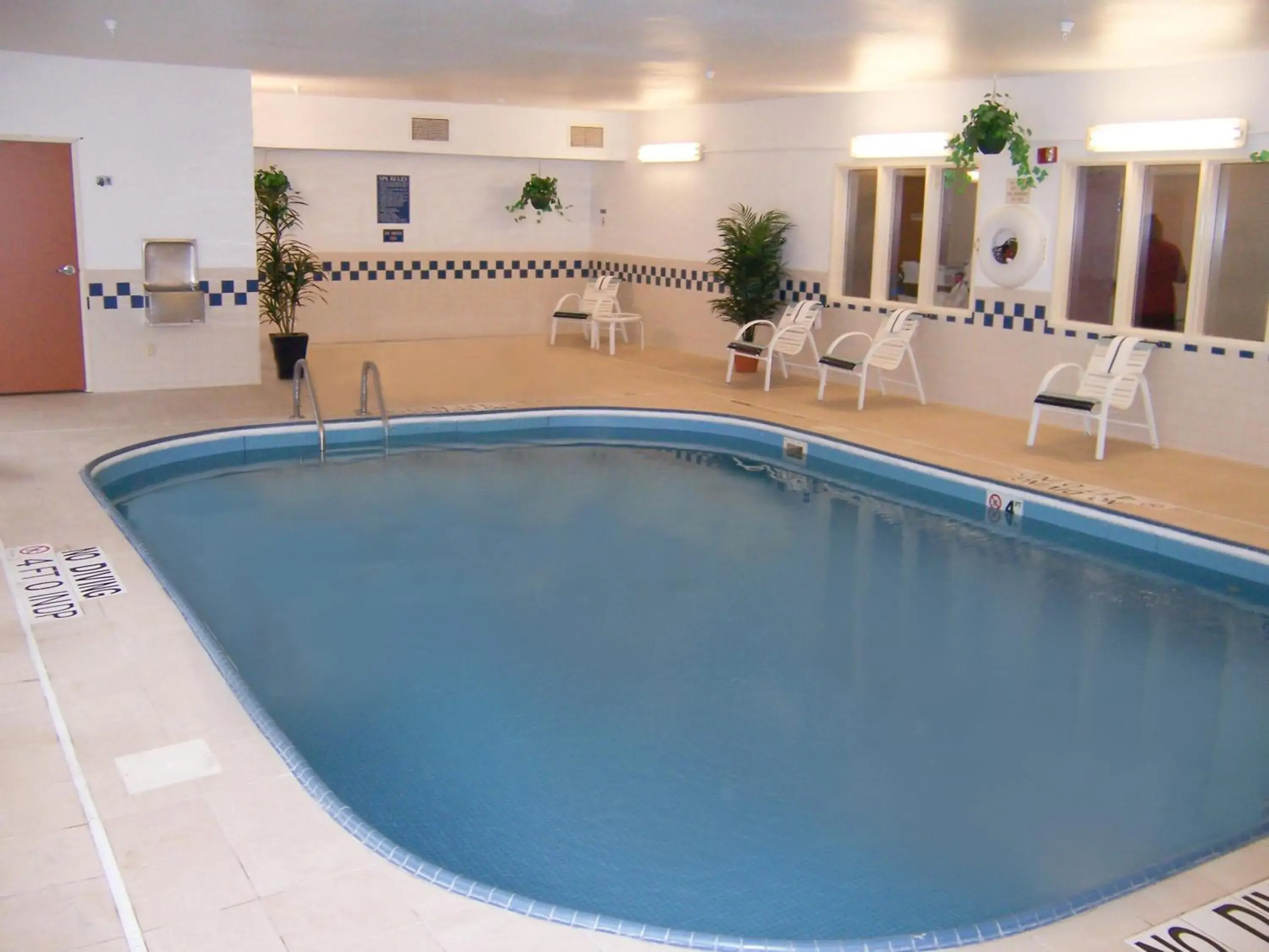 Swimming pool in AmericInn by Wyndham Hudson Swimming pool in AmericInn by Wyndham Hudson