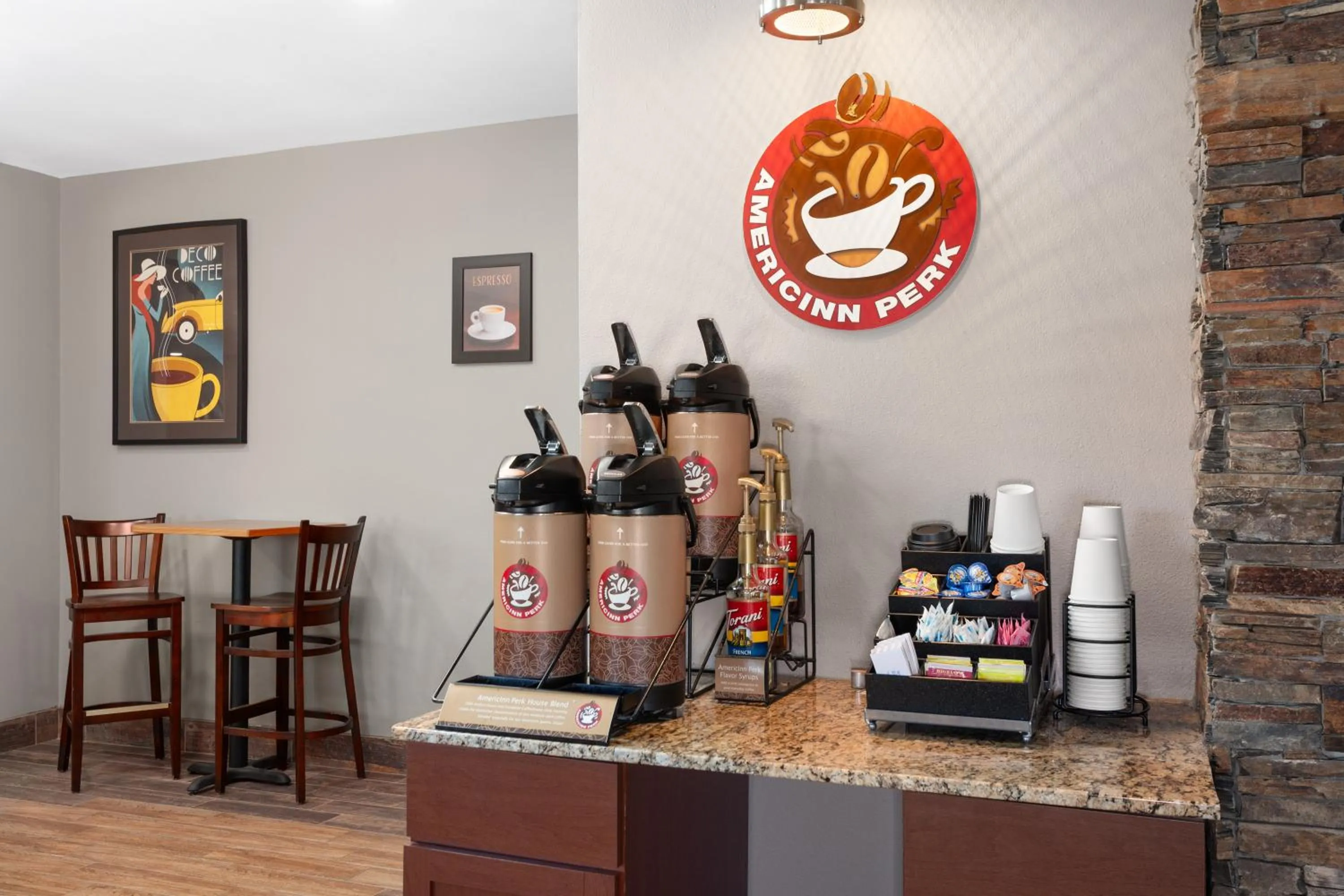 Coffee/tea facilities in AmericInn by Wyndham Hudson