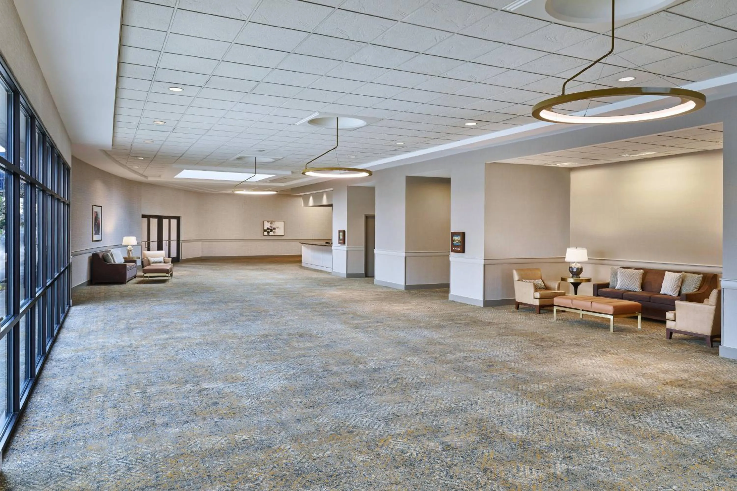 Meeting/conference room in Sheraton Portland Airport Hotel