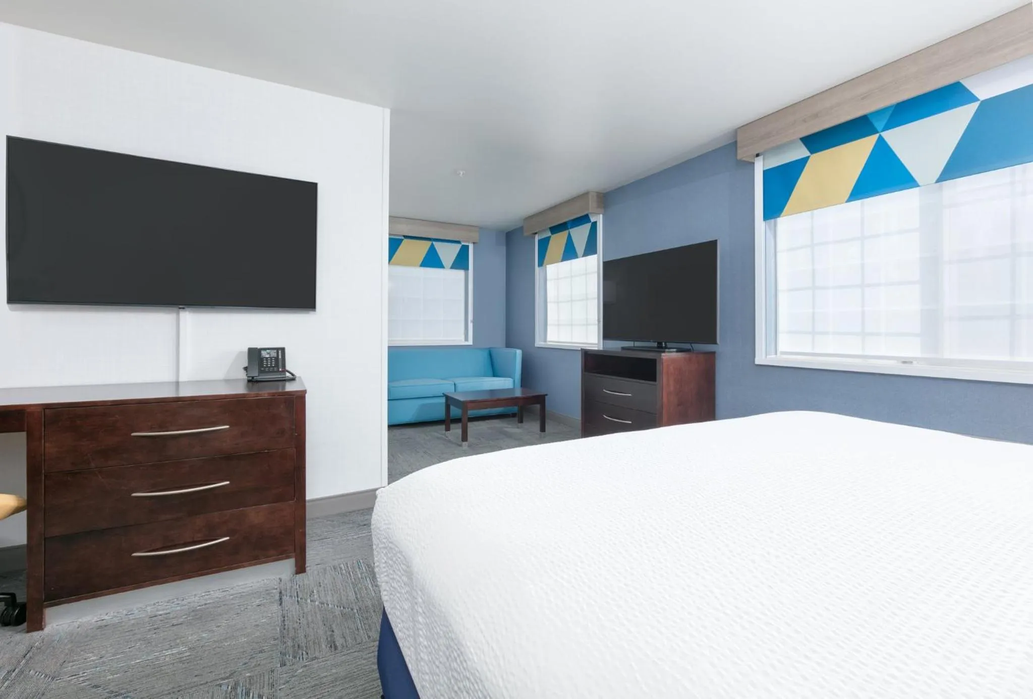 Bedroom, Bed in Holiday Inn Express Spokane-Valley by IHG