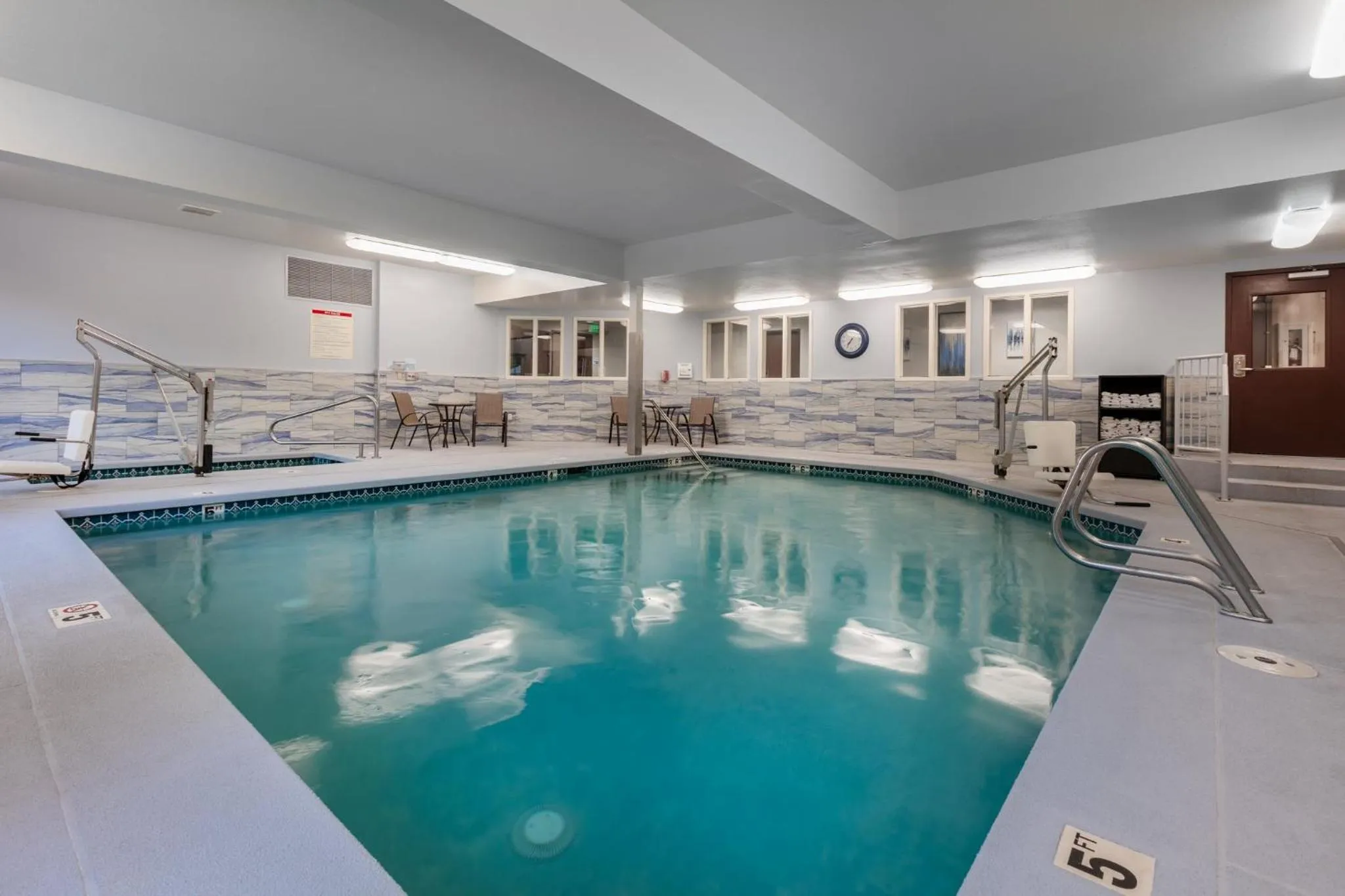 Swimming pool in Holiday Inn Express Spokane-Valley by IHG