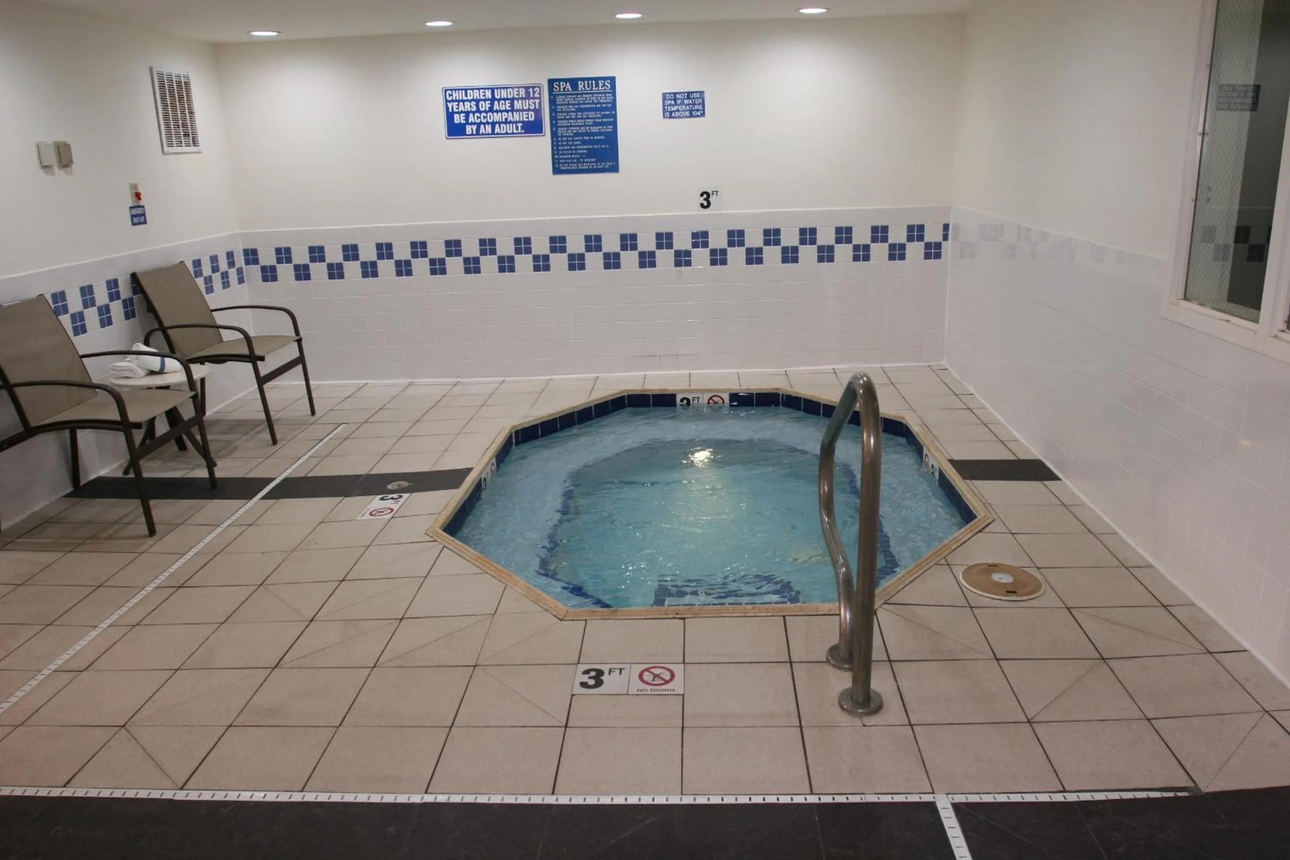 Hot Tub in Comfort Inn Wichita Falls Near University