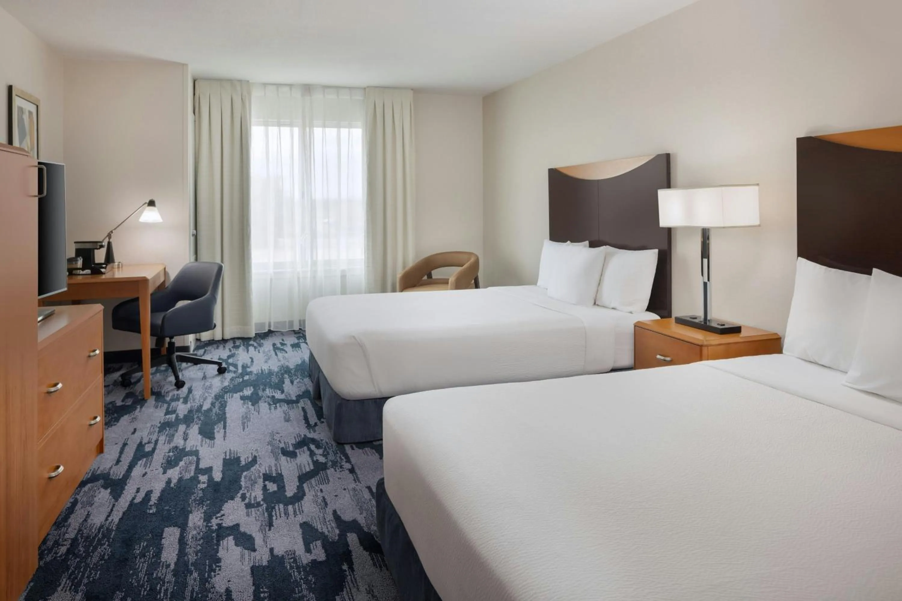 Photo of the whole room, Bed in Fairfield Inn and Suites Turlock