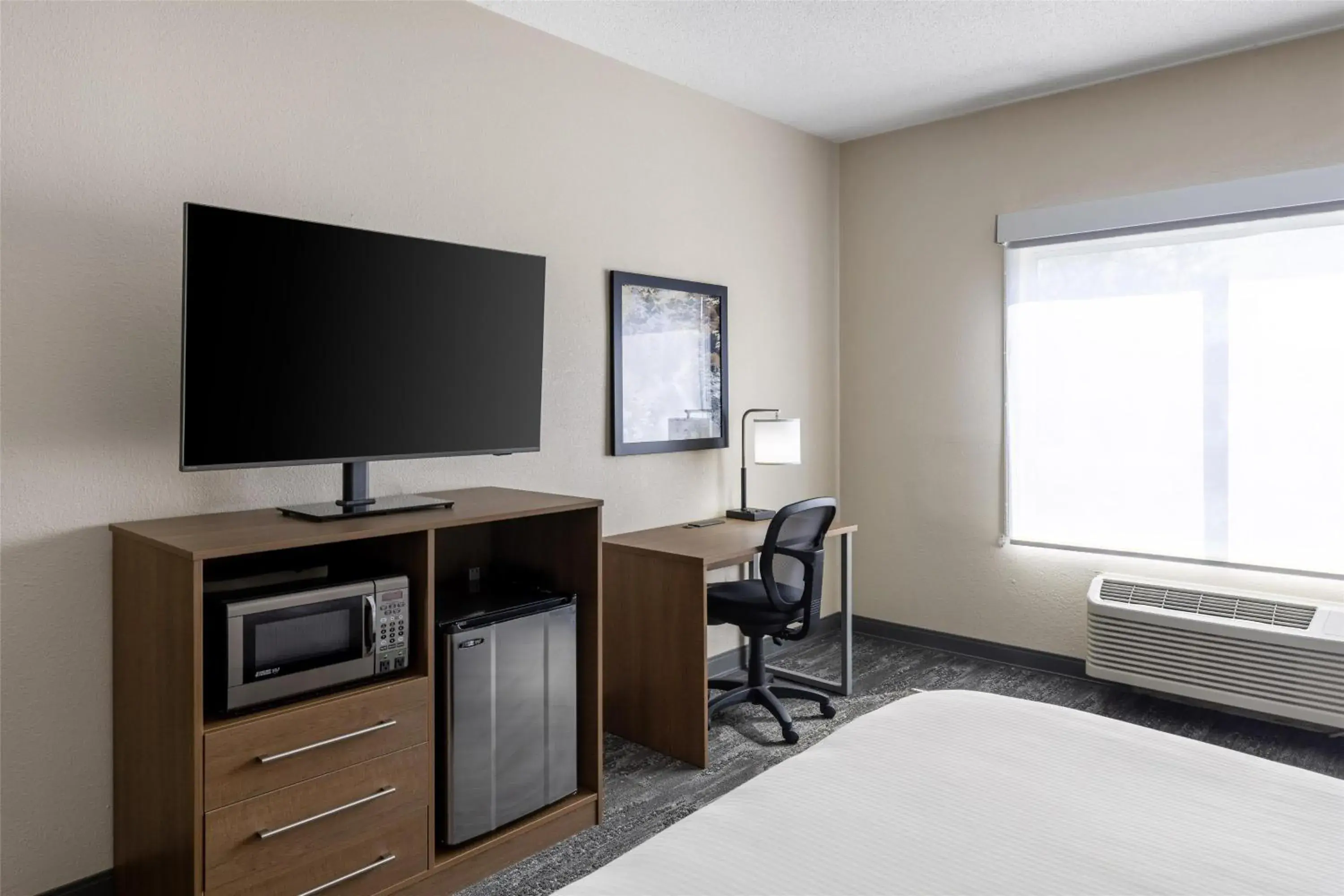 Bedroom, Bed in Best Western Louisville South - Shepherdsville Bedroom, Bed in Best Western Louisville South - Shepherdsville