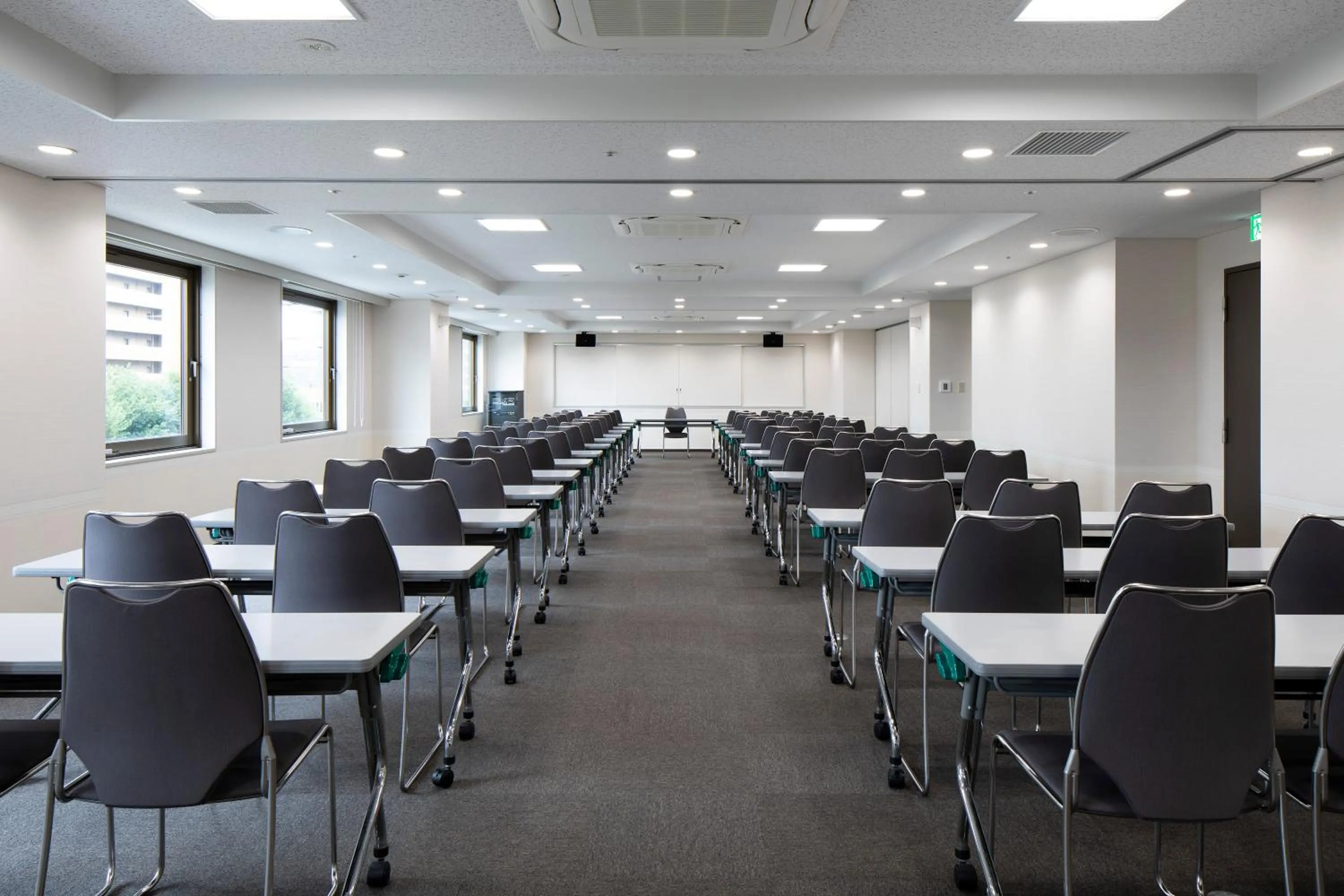 Meeting/conference room in Holiday Inn Kyoto Gojo