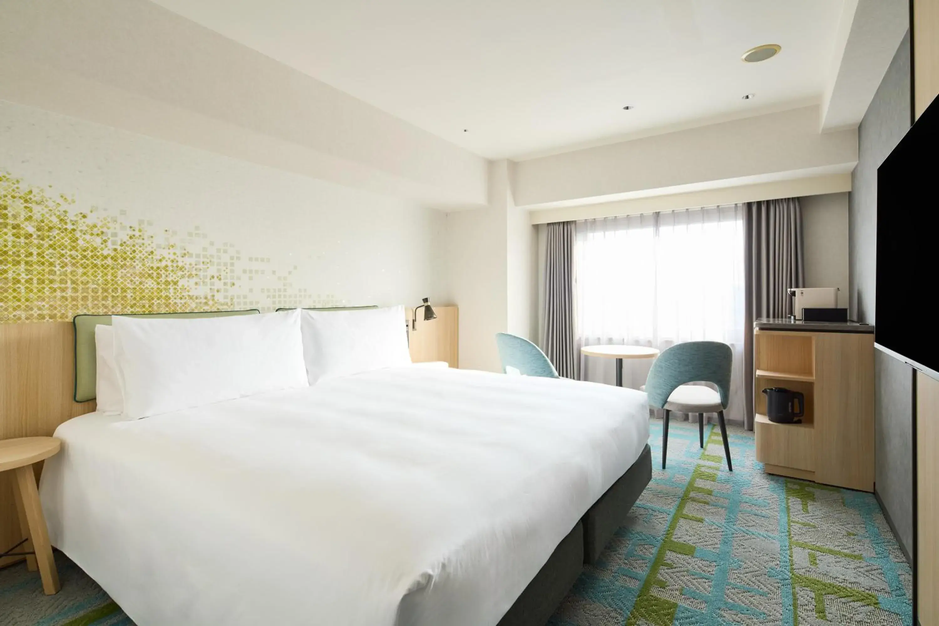 Photo of the whole room, Bed in Holiday Inn Kyoto Gojo Photo of the whole room, Bed in Holiday Inn Kyoto Gojo