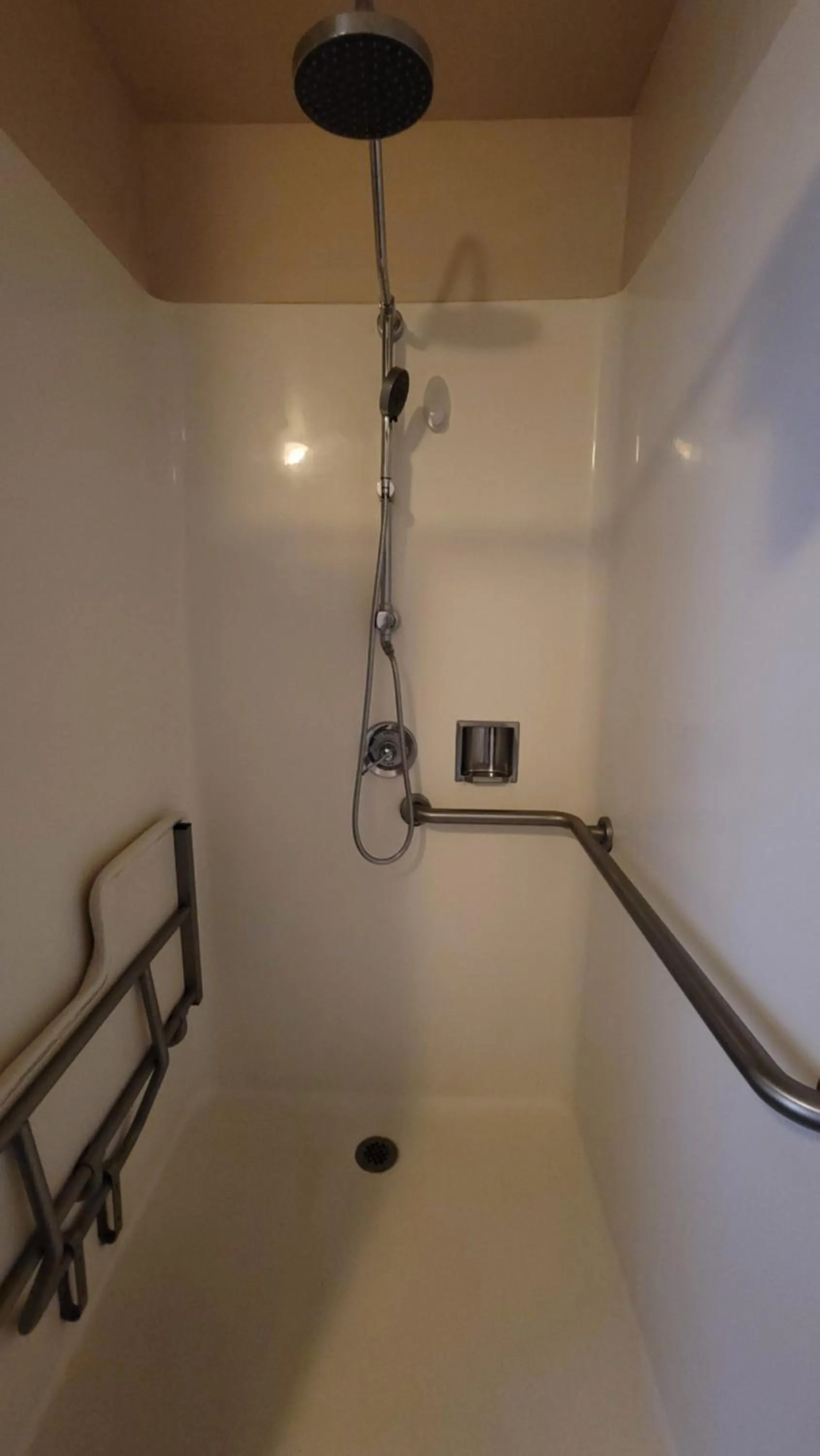 Shower in Sequoia Lodge