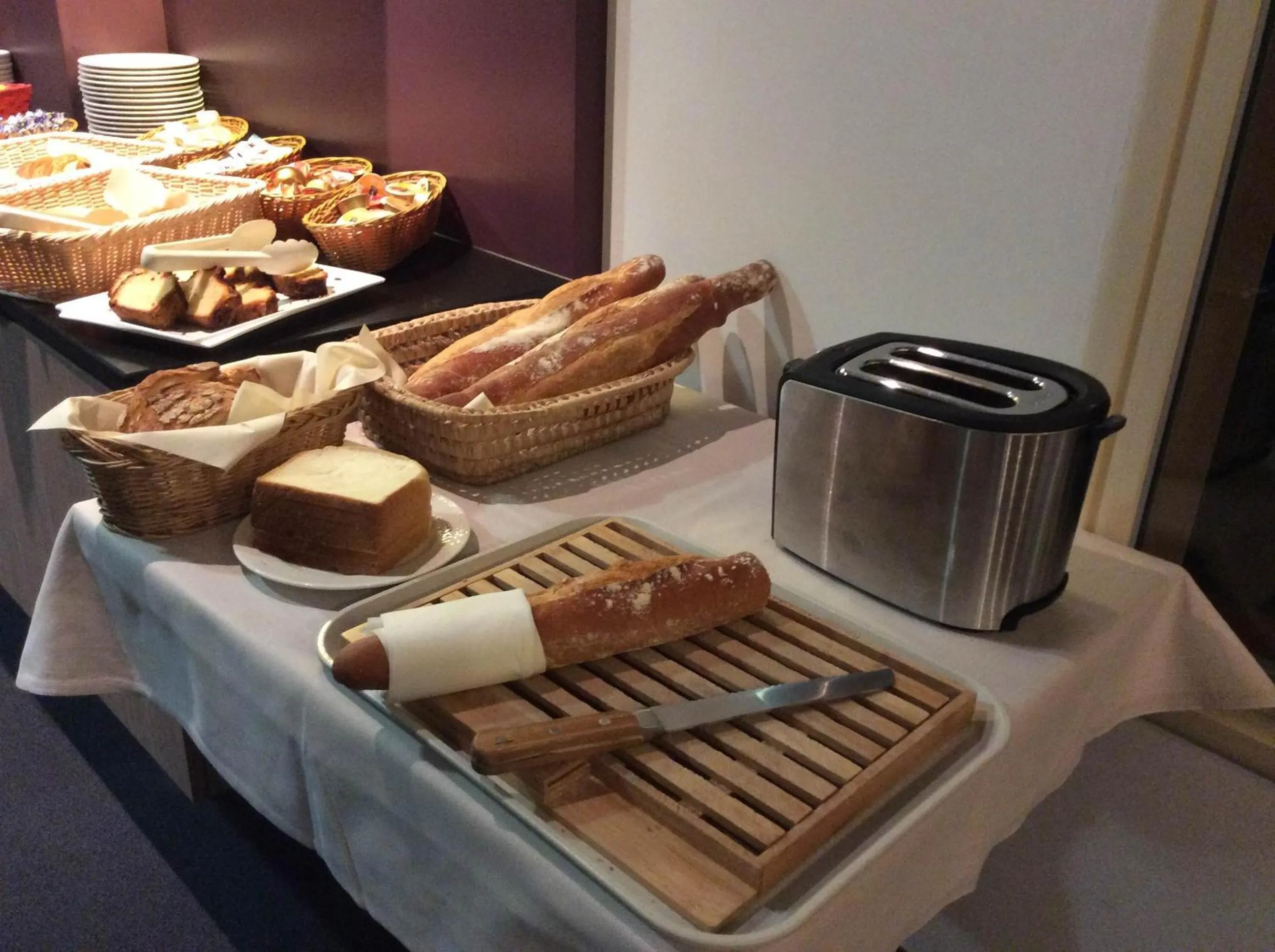 Food and drinks in The Originals City, Hôtel Le Causséa, Castres