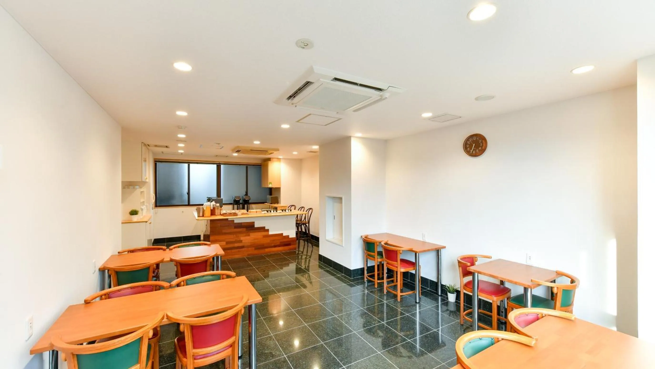 Restaurant/places to eat in Okazaki Daiichi Hotel East Wing