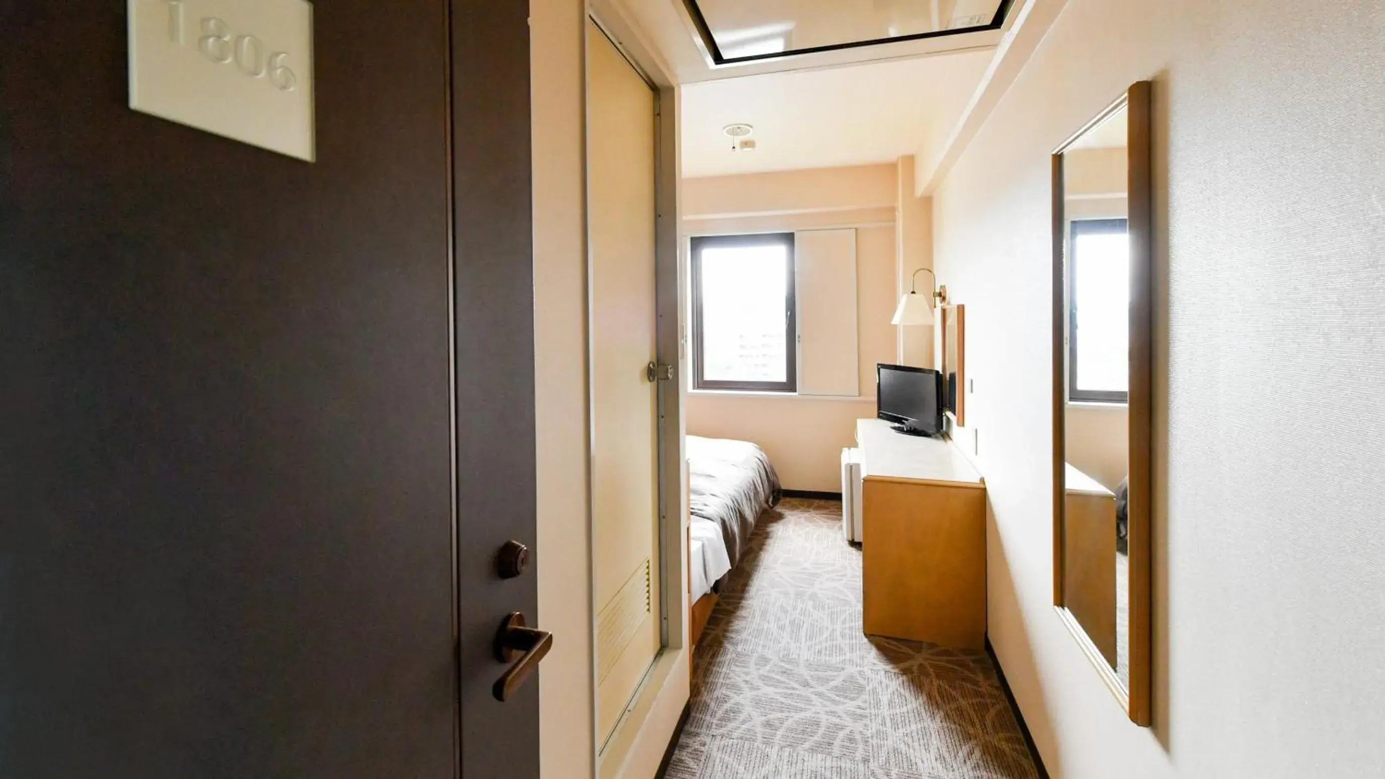 Photo of the whole room, Bed in Okazaki Daiichi Hotel Photo of the whole room, Bed in Okazaki Daiichi Hotel