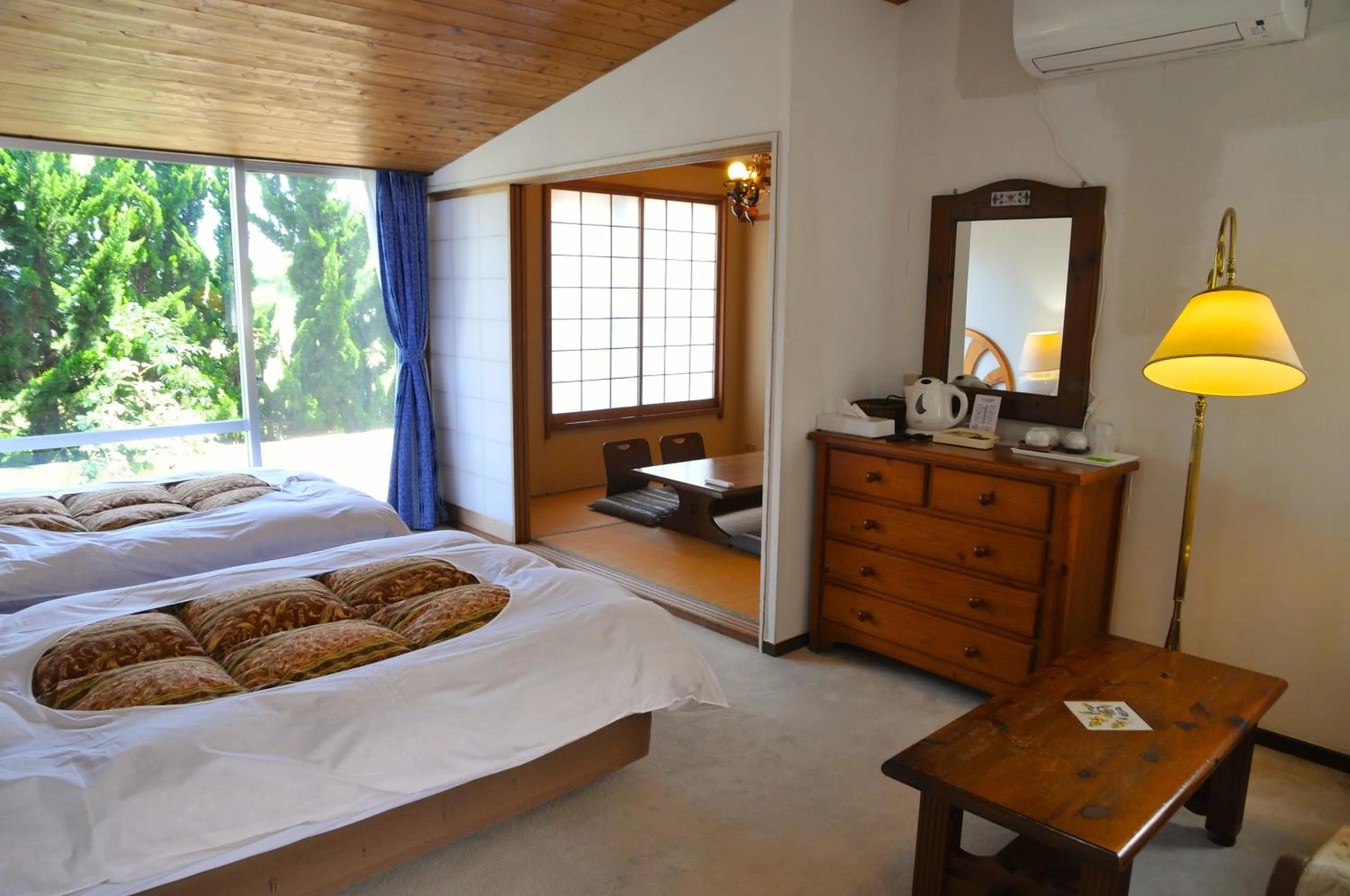 Photo of the whole room, Bed in Tateyama Resort Hotel