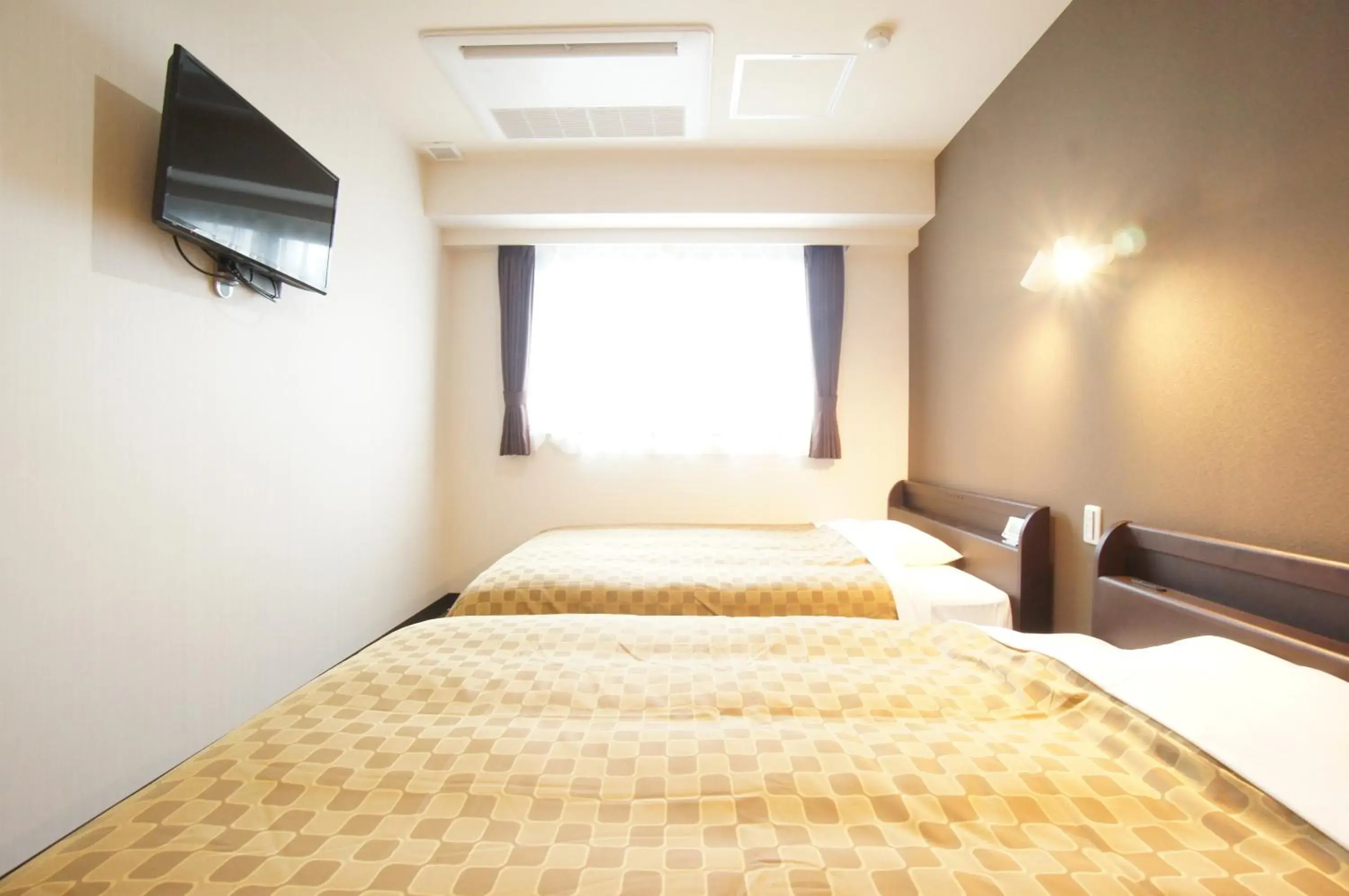 Photo of the whole room, Bed in Hotel Trend Asakusa Photo of the whole room, Bed in Hotel Trend Asakusa