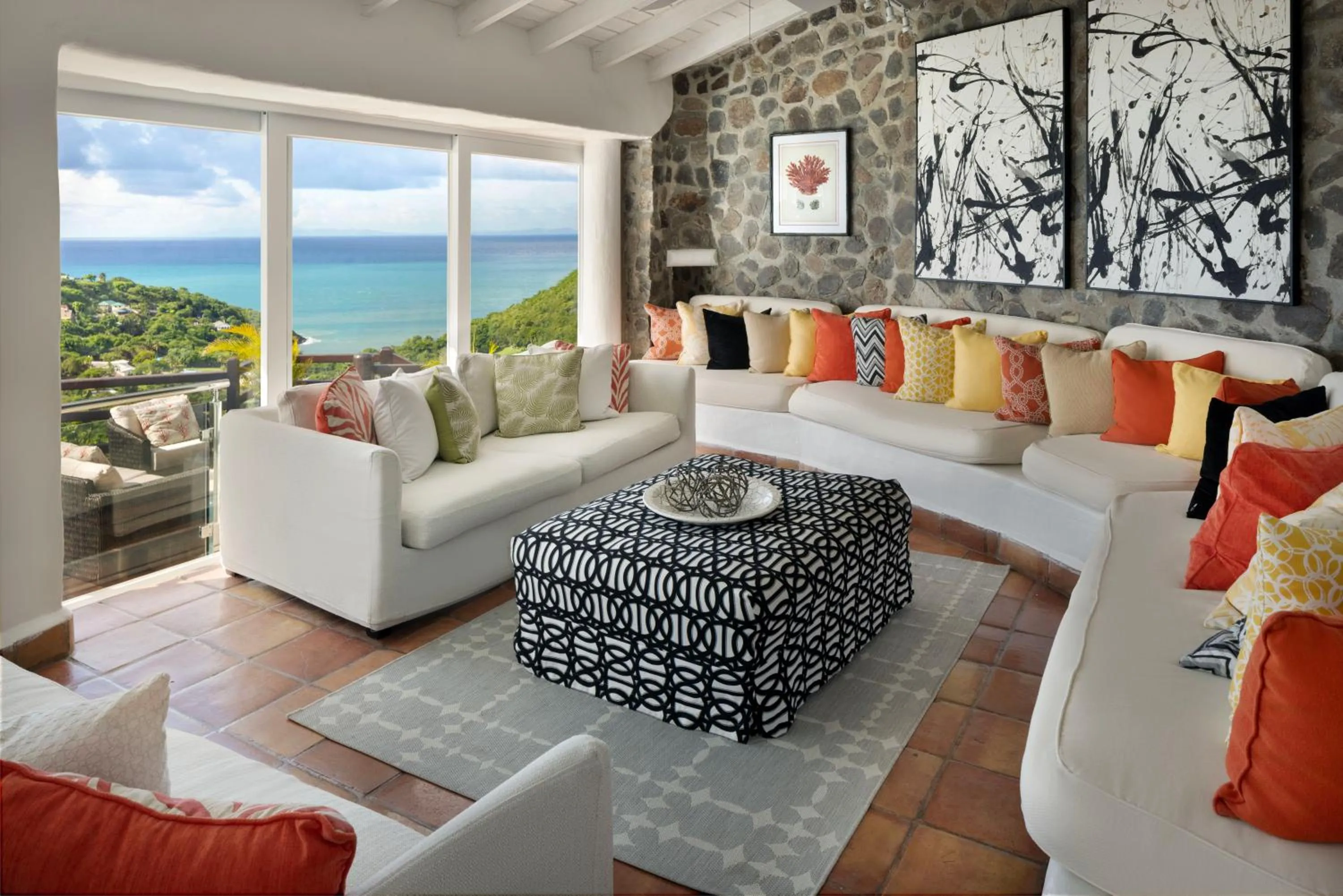 Living room in Windjammer Landing Resort and Residences