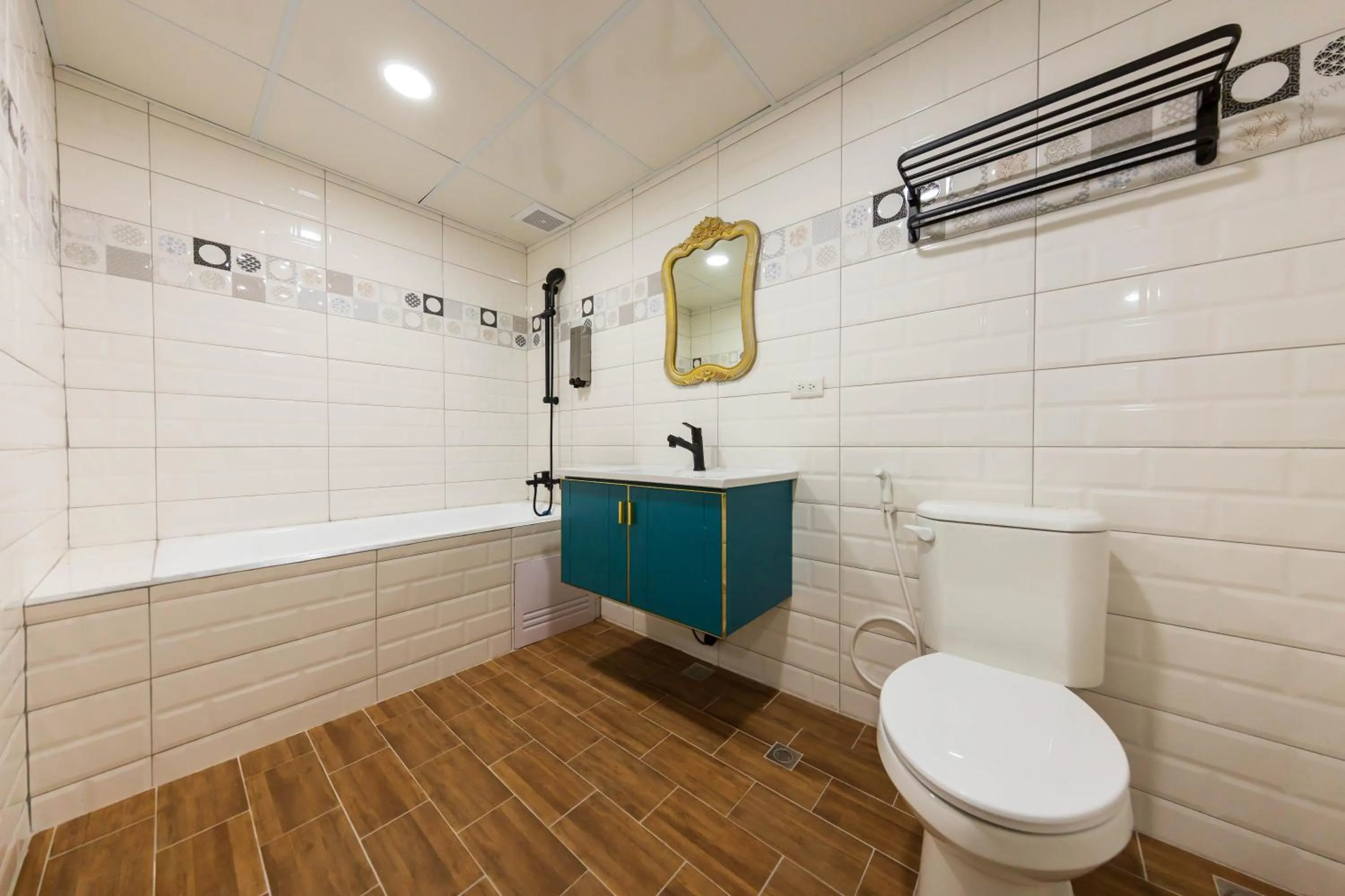 Shower in Liu He Su Hotel