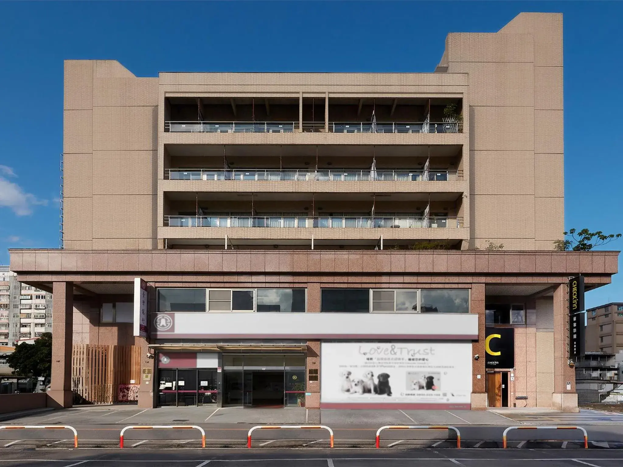 Property building in CHECK inn Yilan LuoDong Property building in CHECK inn Yilan LuoDong