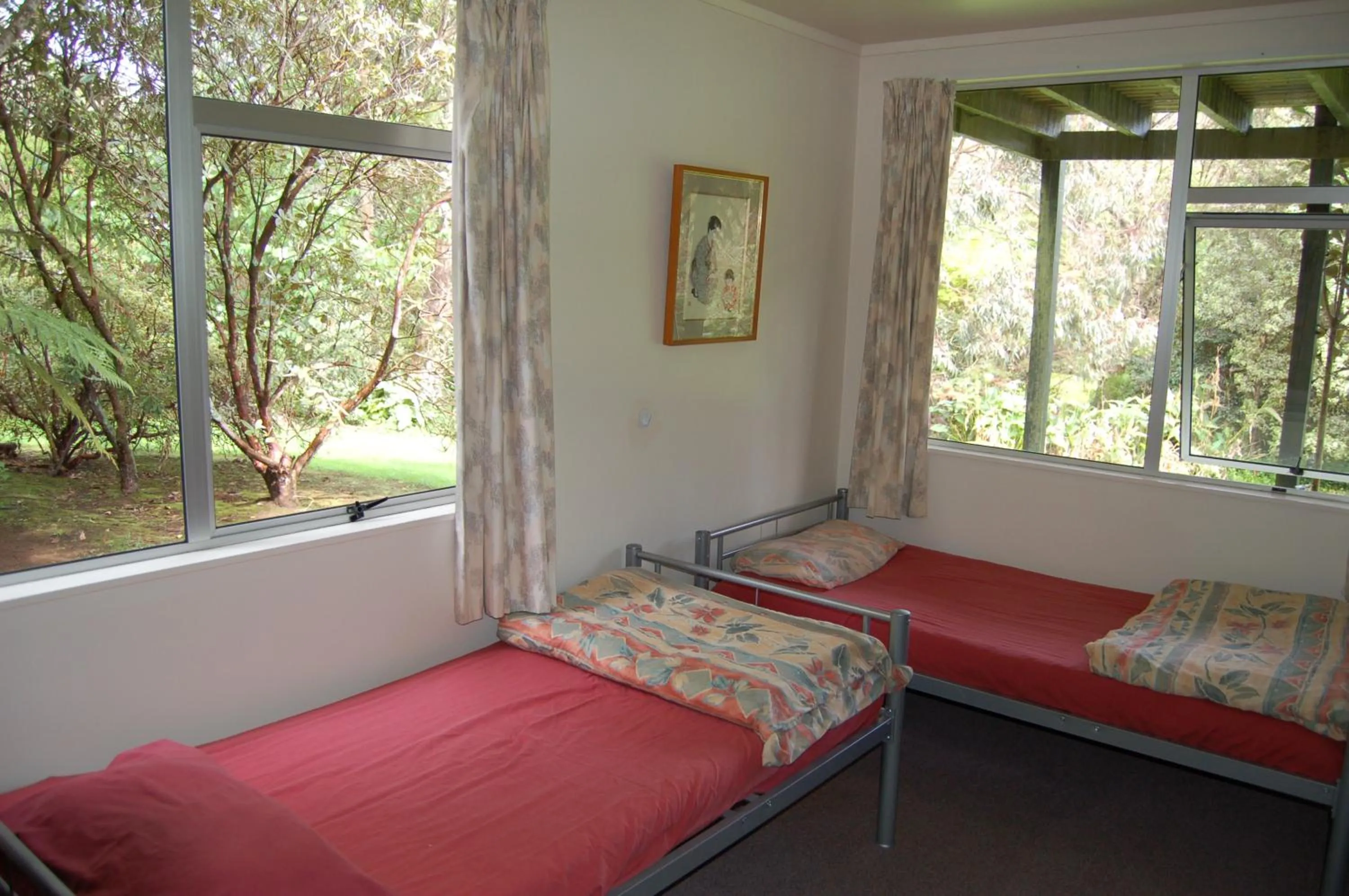 Garden view, Bed in Egmont Eco Leisure Park & Backpackers